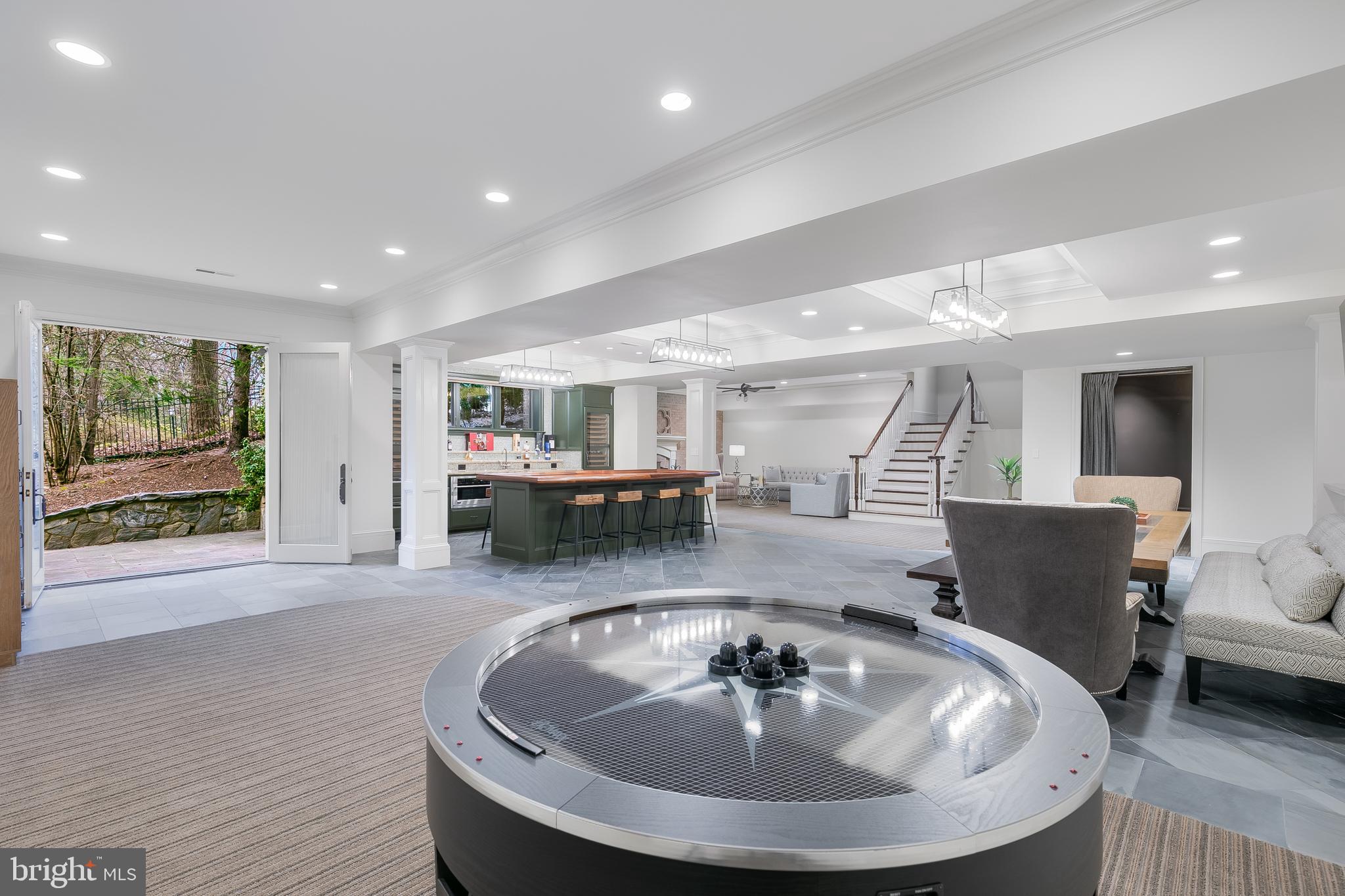 ELMWOOD ESTATES - Residential