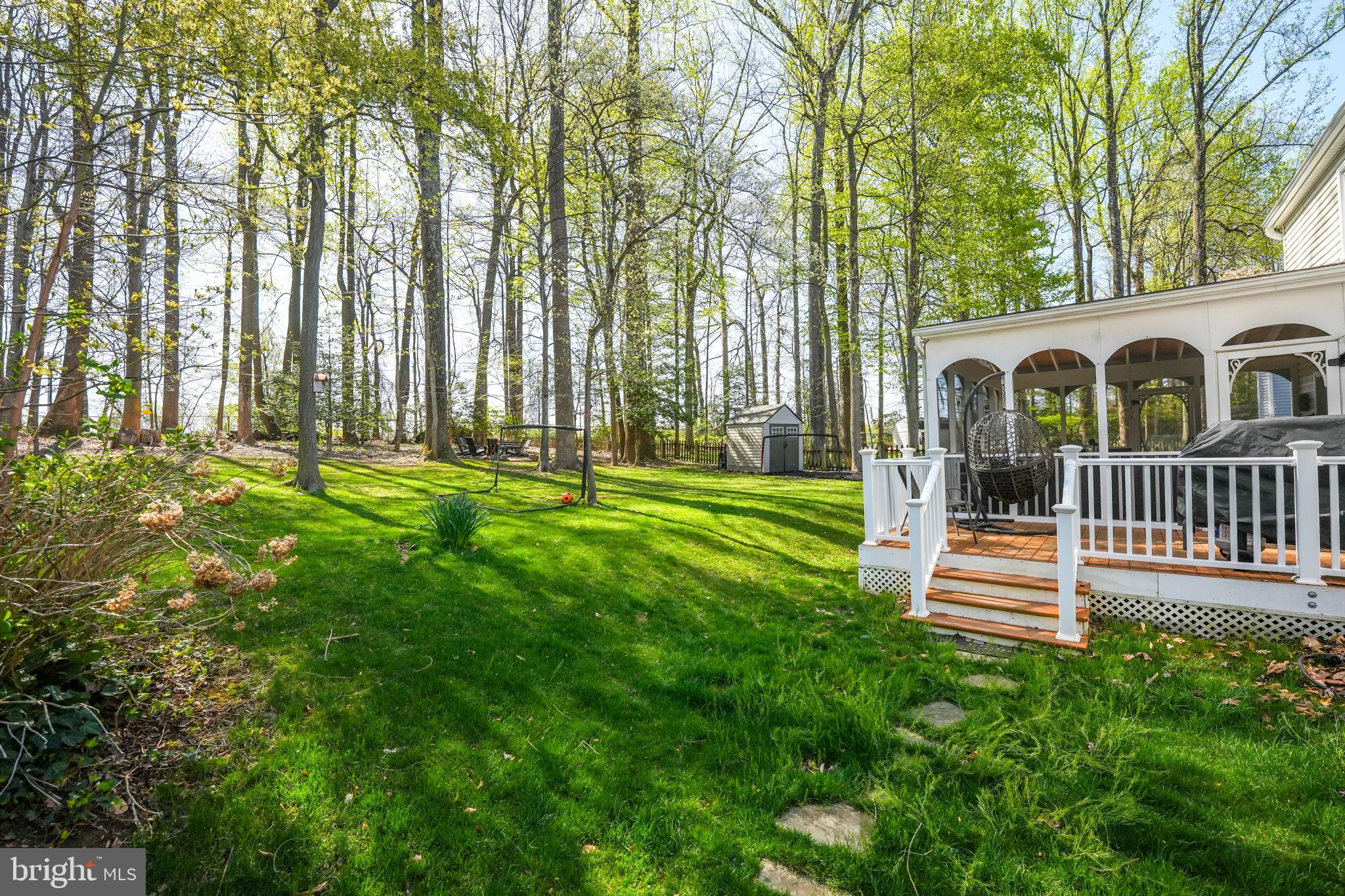 LAKE BRADDOCK - Residential