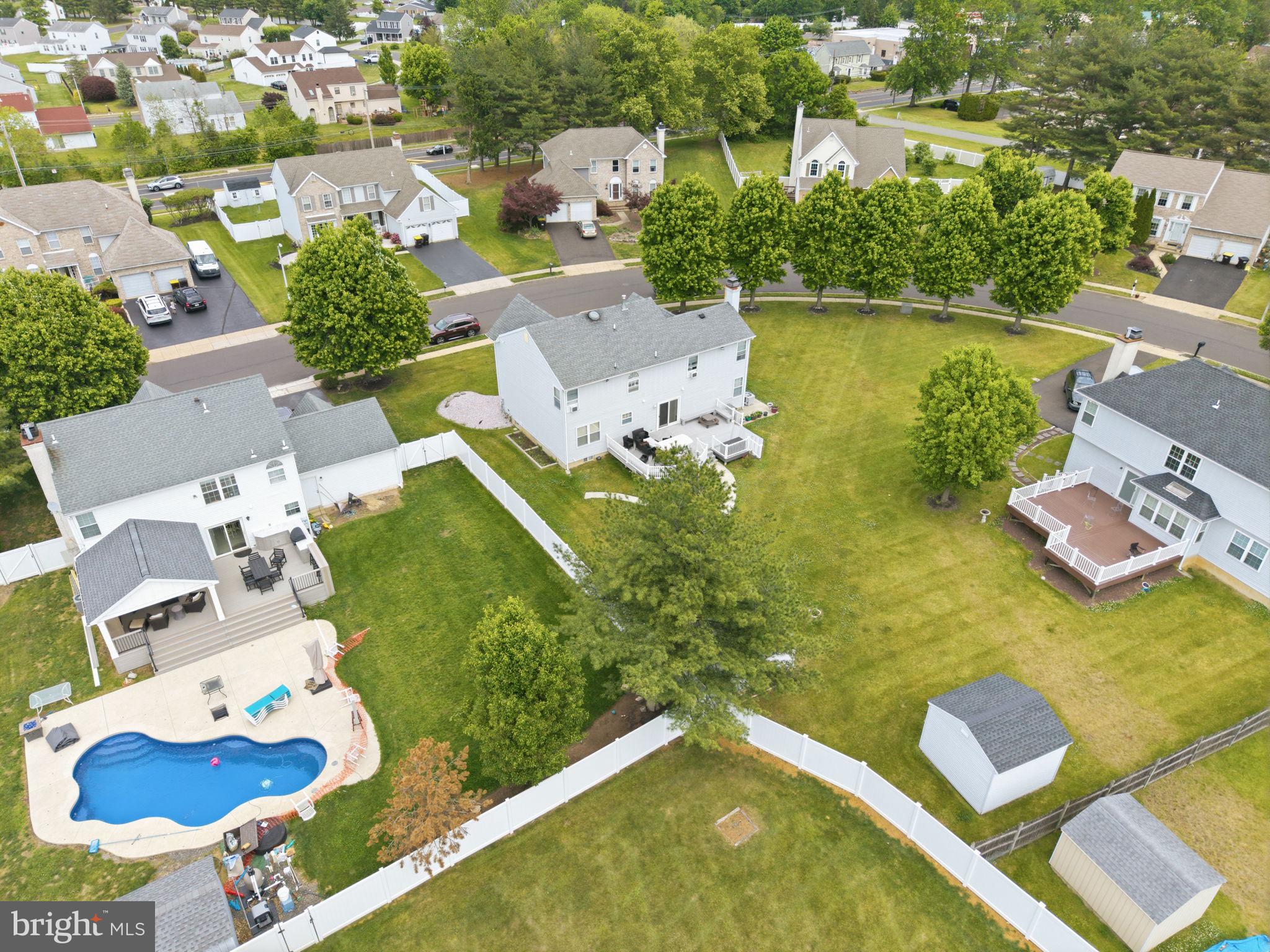 WOODS OF NESHAMINY - Residential