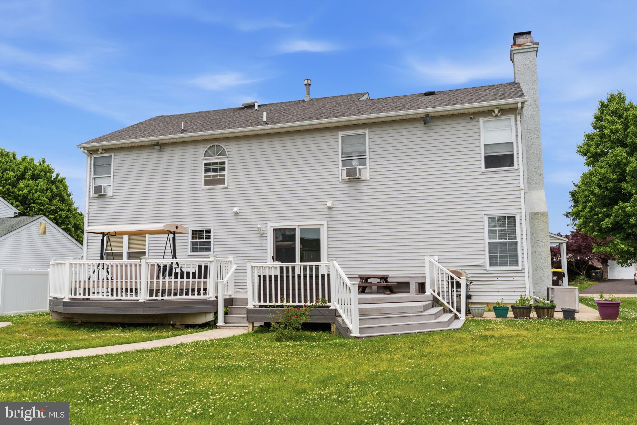 WOODS OF NESHAMINY - Residential