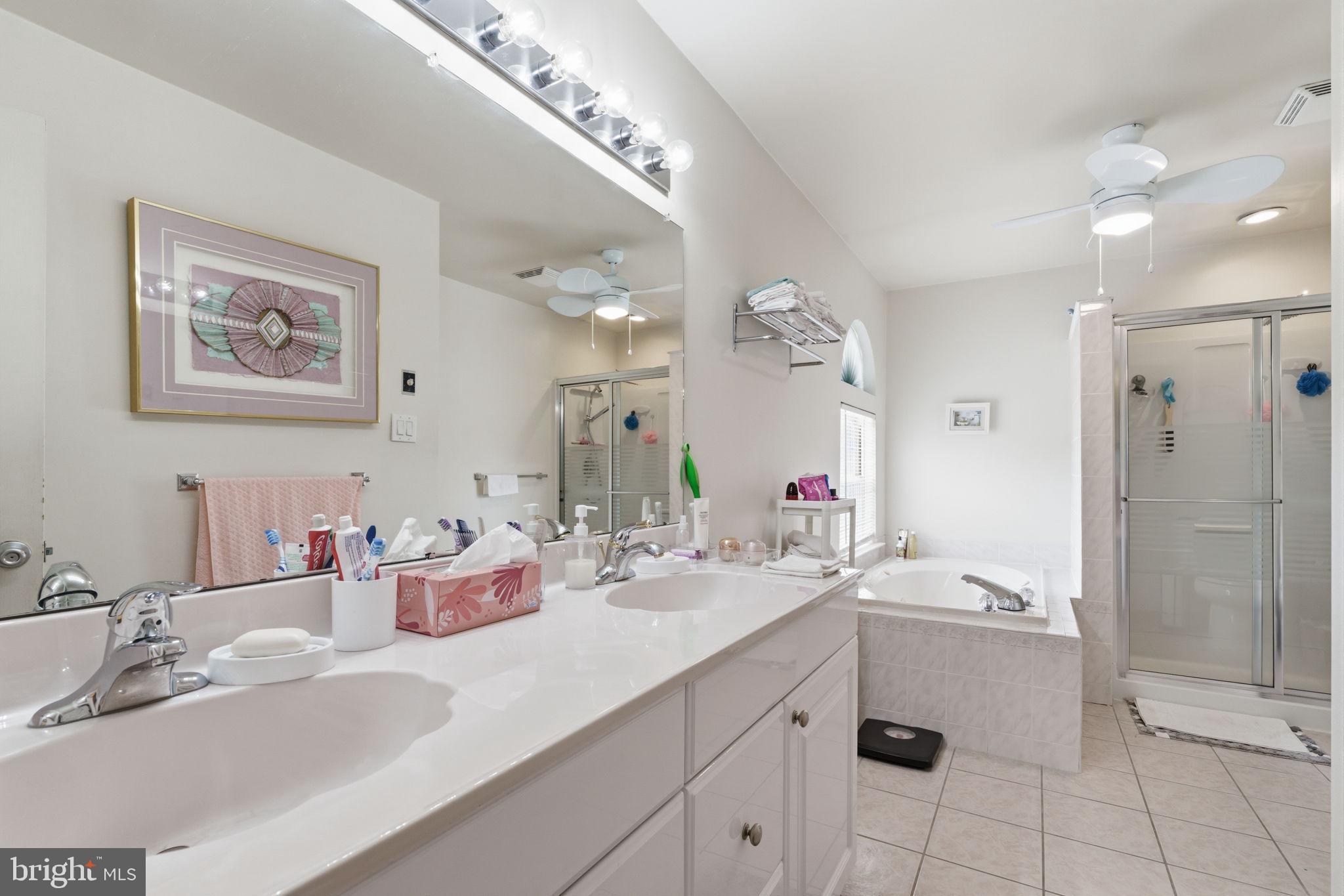 WOODS OF NESHAMINY - Residential