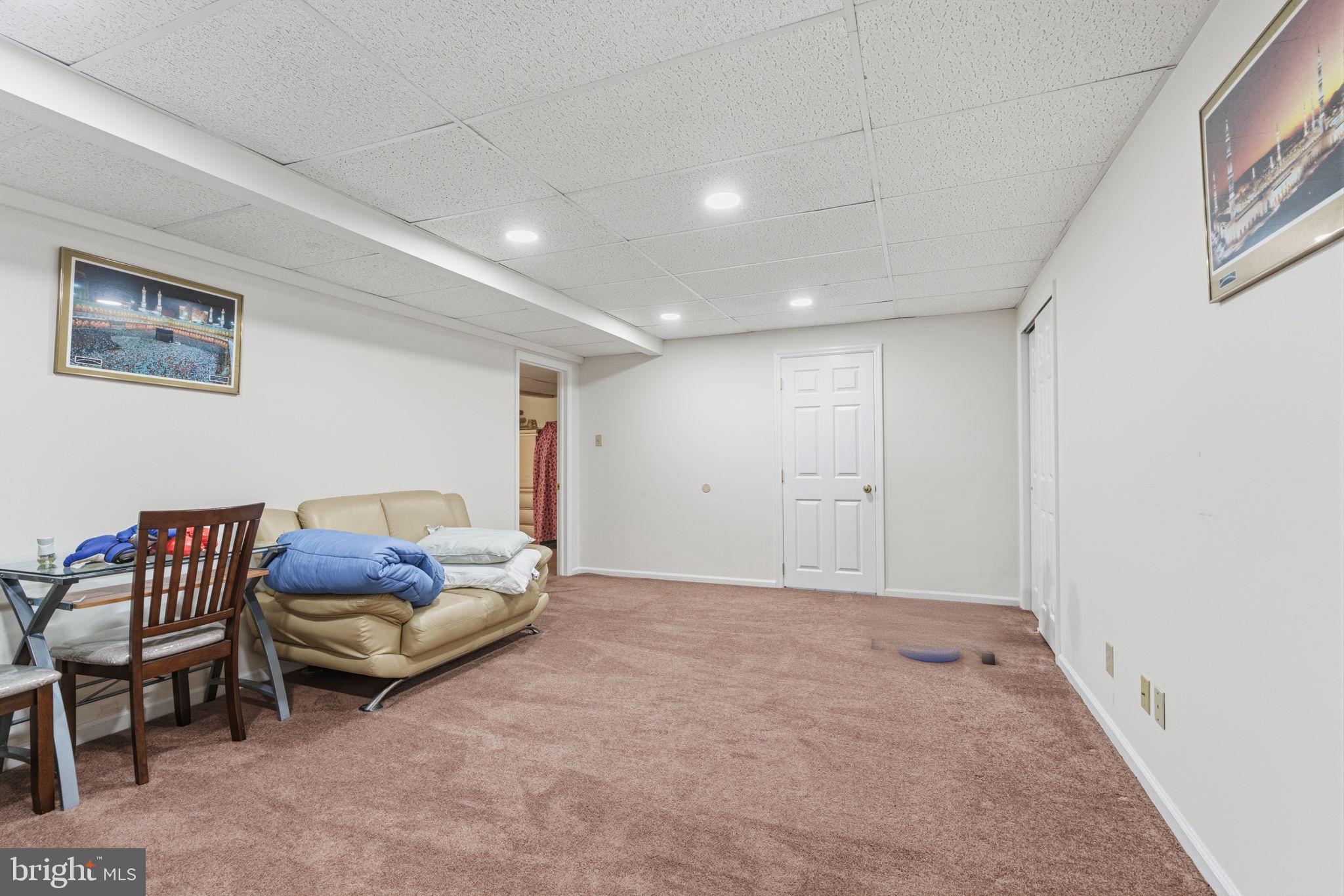 WOODS OF NESHAMINY - Residential