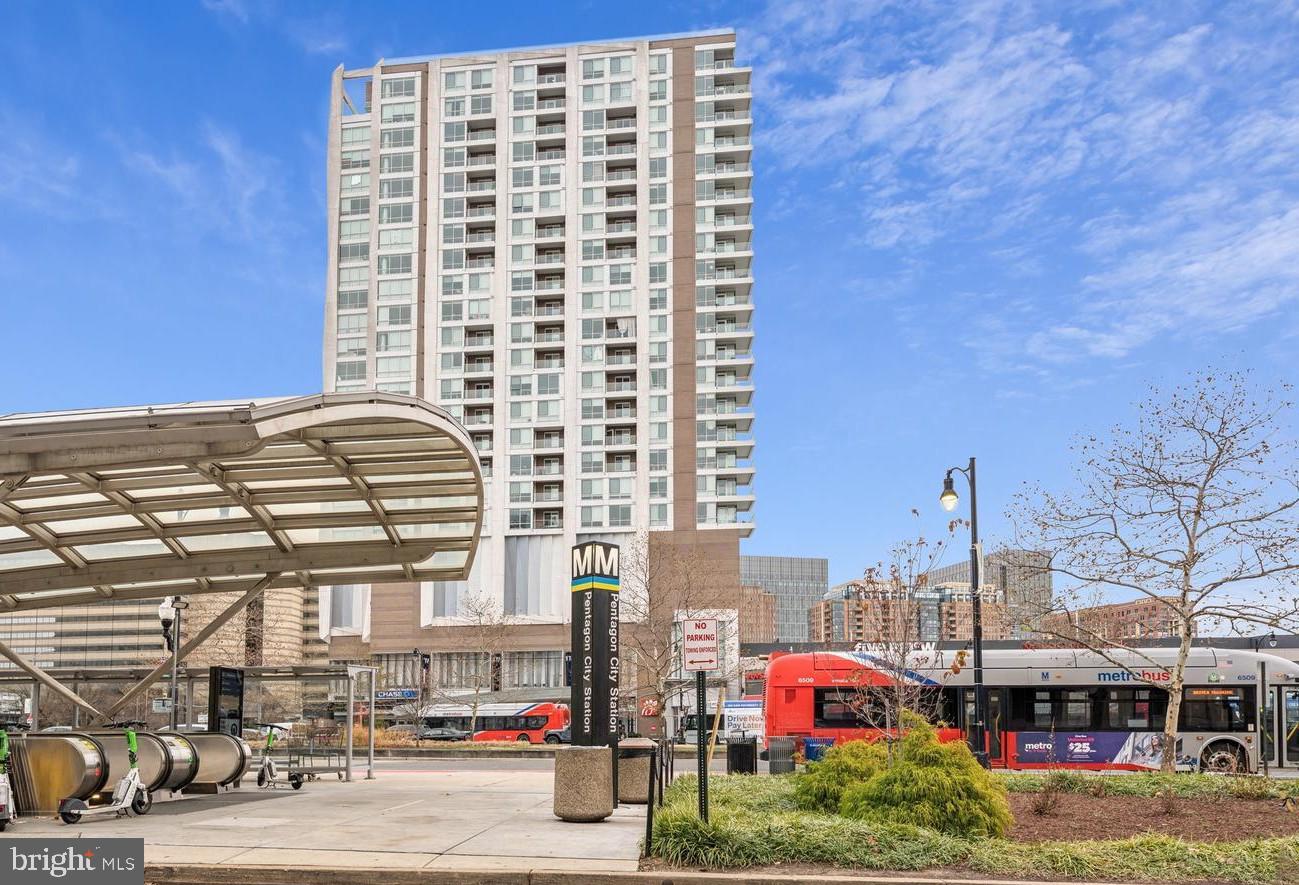 HORIZON HOUSE - Residential