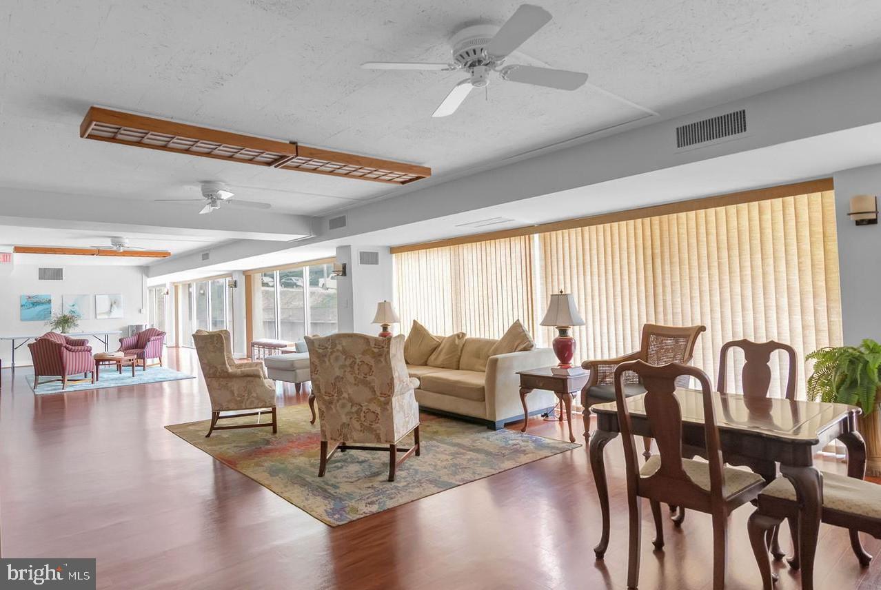 HORIZON HOUSE - Residential