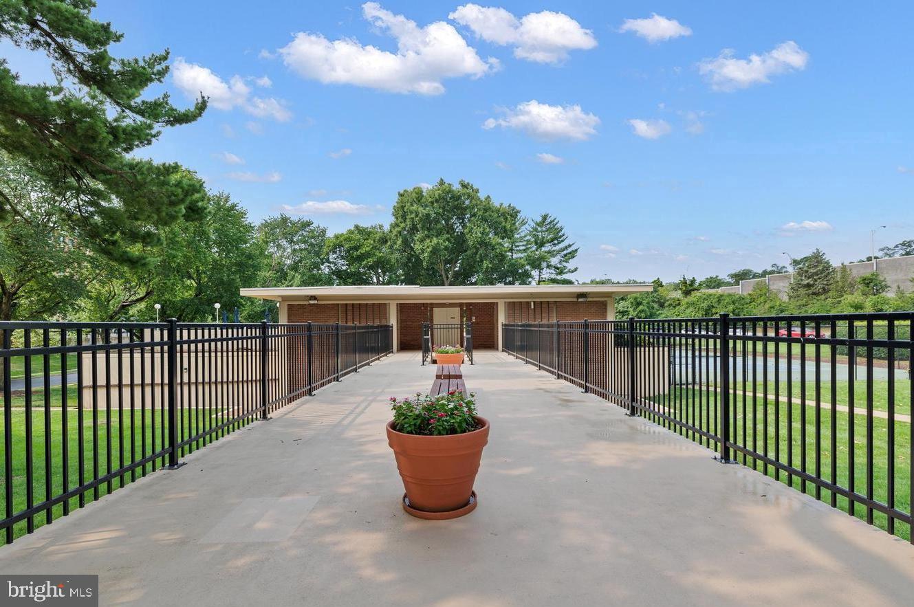 HORIZON HOUSE - Residential