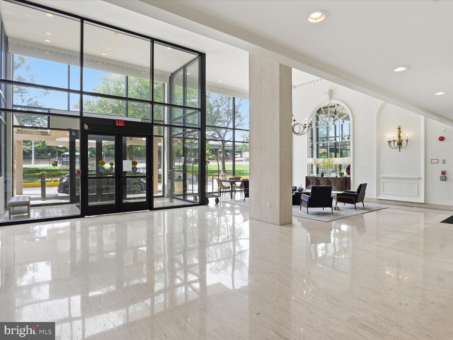 HORIZON HOUSE - Residential