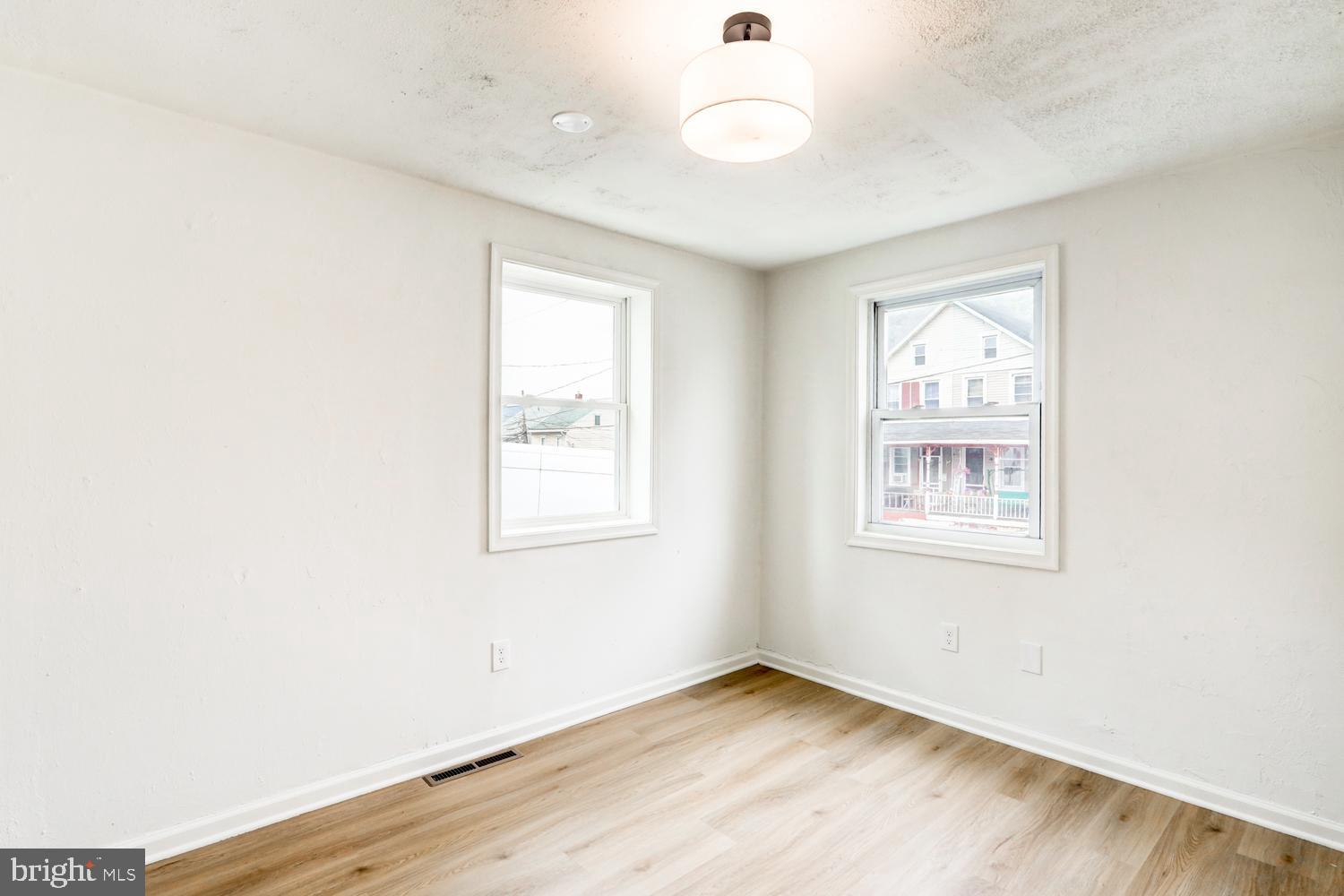 MIDDLETOWN BOROUGH - Residential