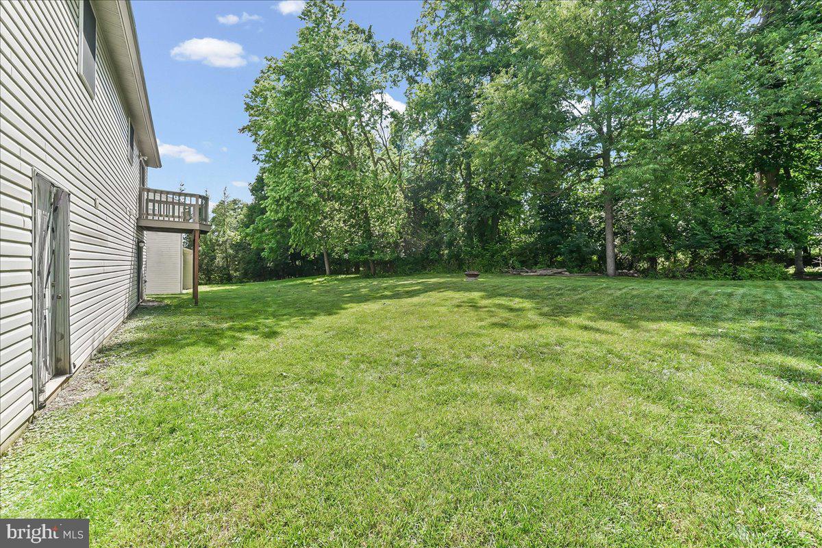 HUNTERS RUN - Residential