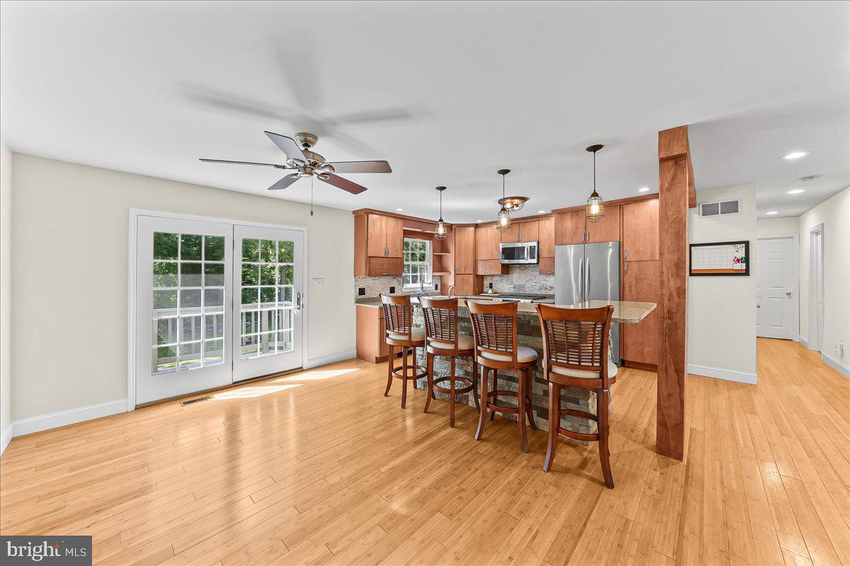 HUNTERS RUN - Residential