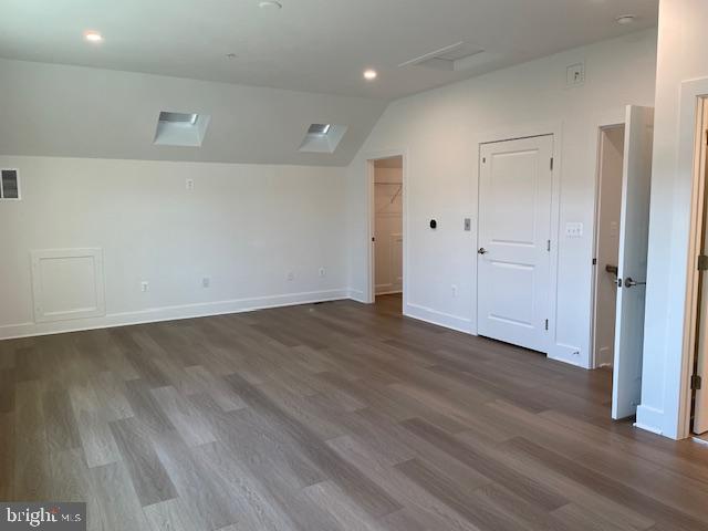 THE GROVE - Residential Lease