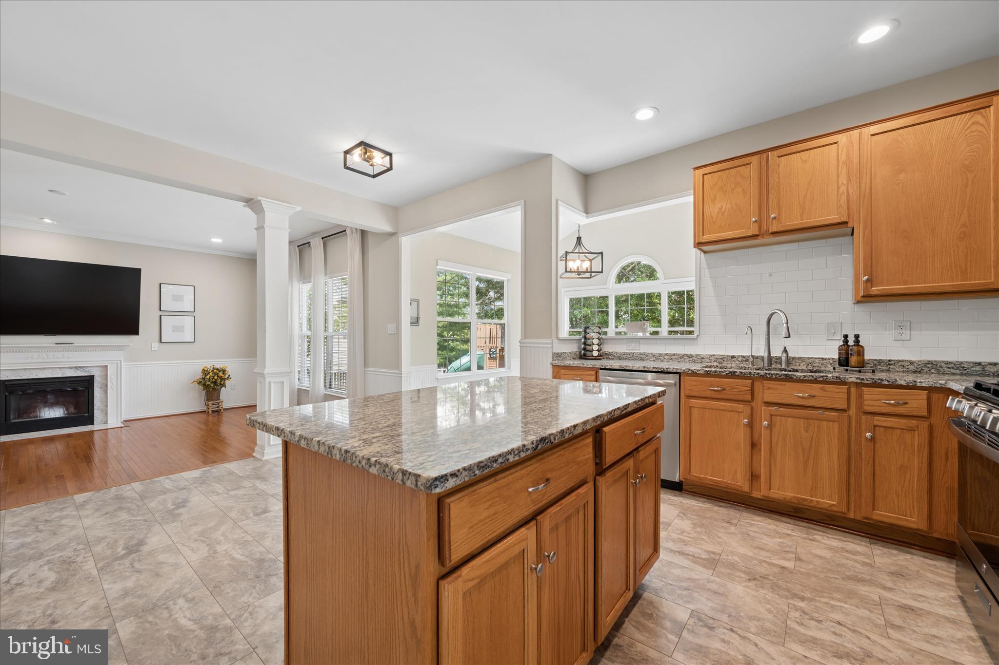 EMERALD FARM - Residential
