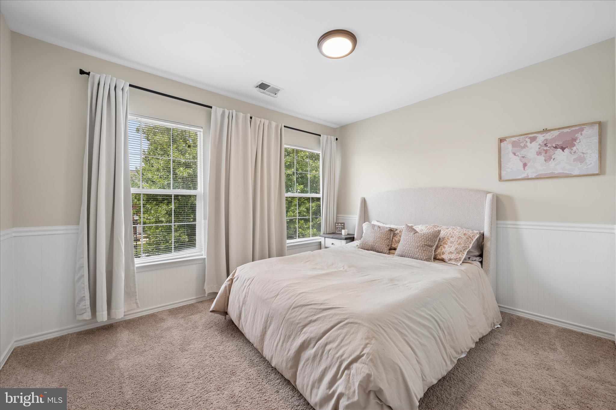EMERALD FARM - Residential