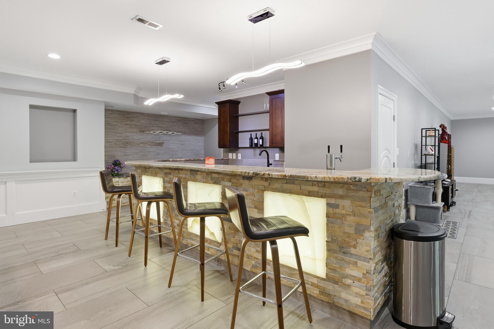 BRADDOCK WOODS - Residential