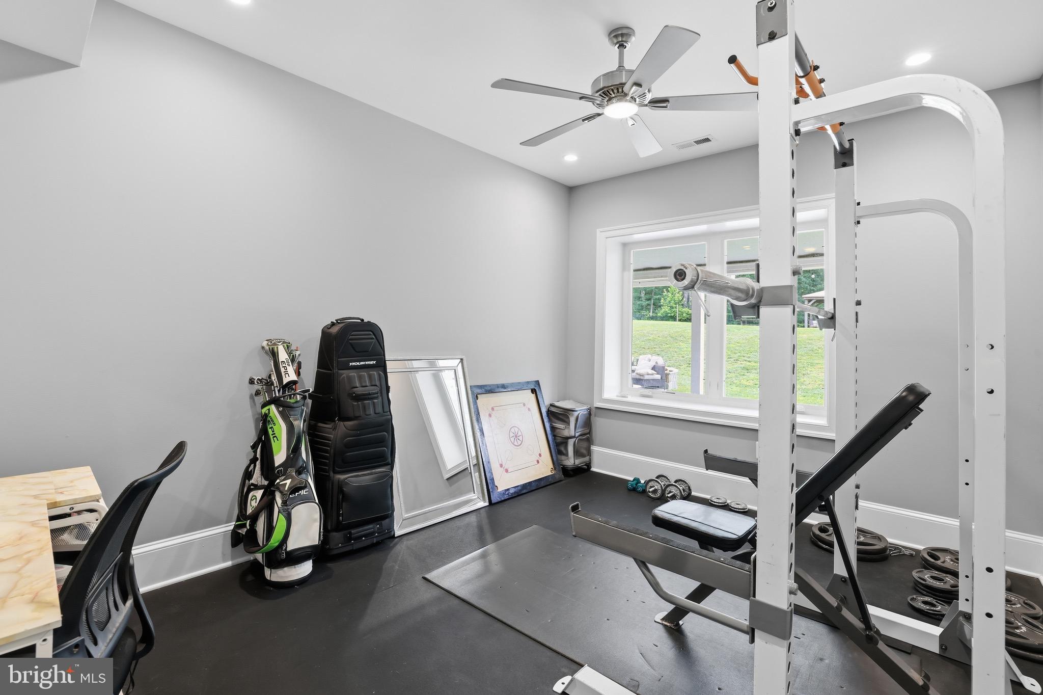 BRADDOCK WOODS - Residential