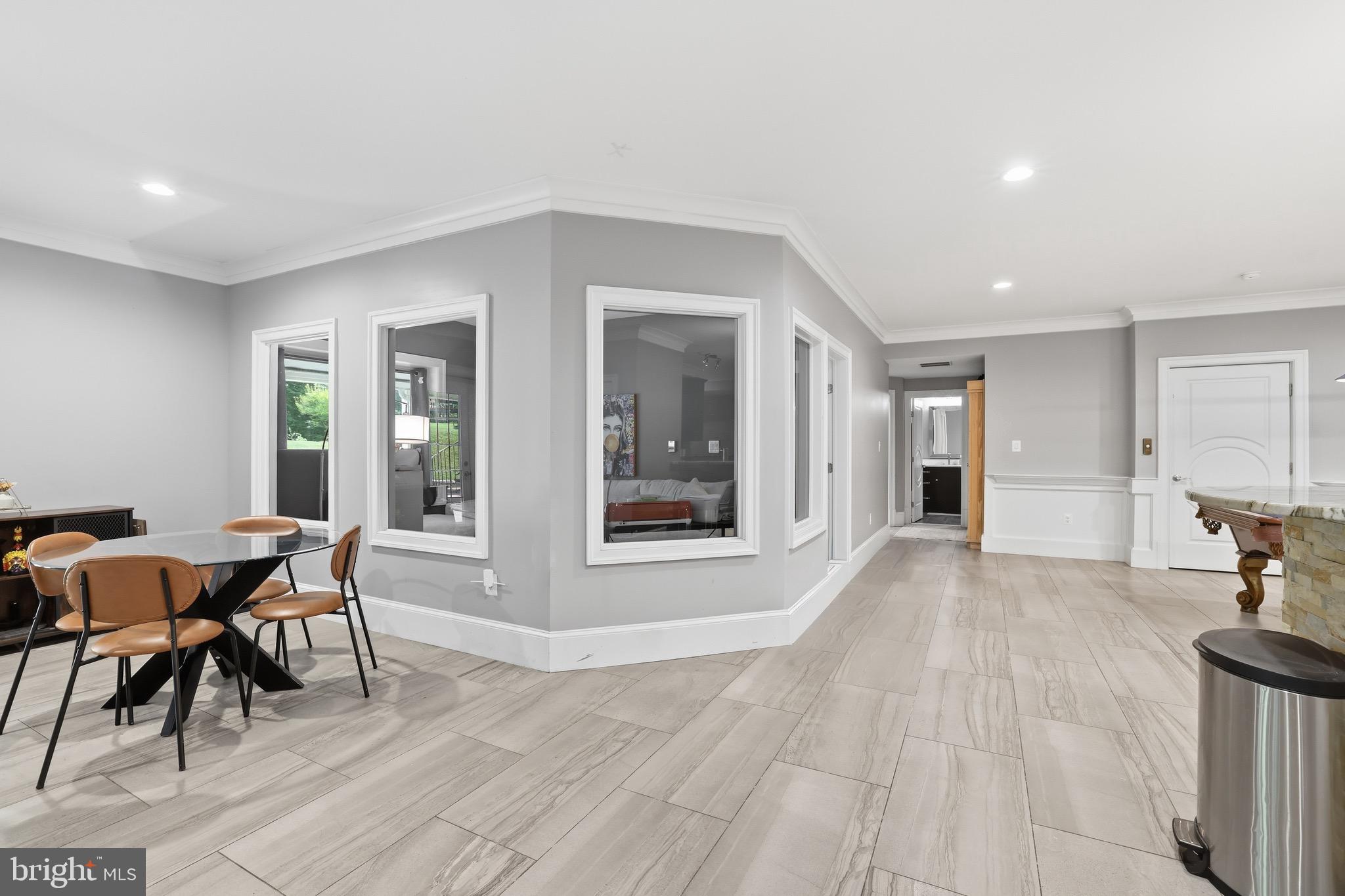 BRADDOCK WOODS - Residential