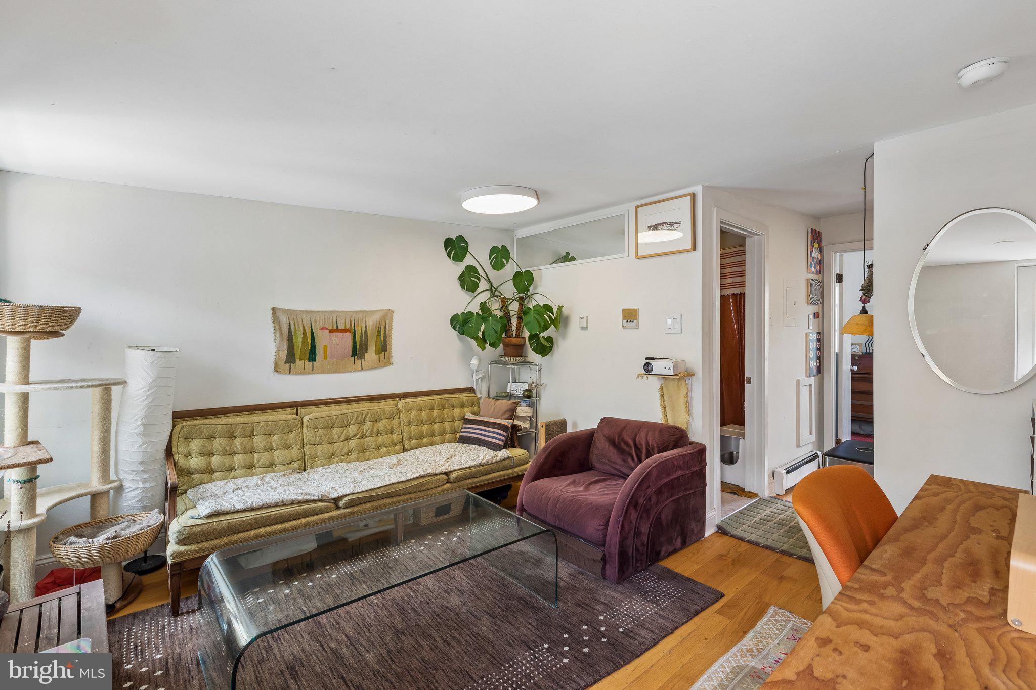 GRADUATE HOSPITAL - Residential
