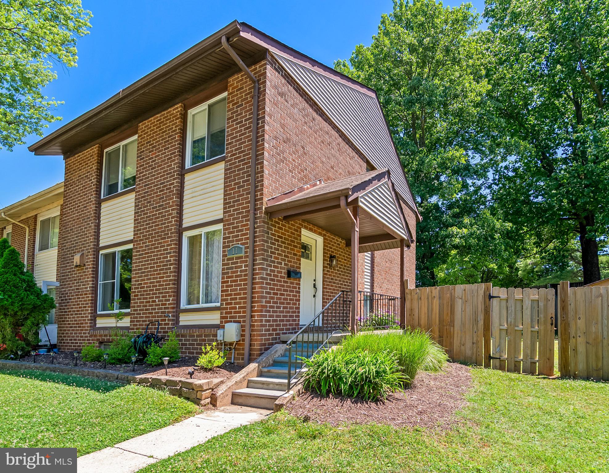 DONCASTER VILLAGE - Residential