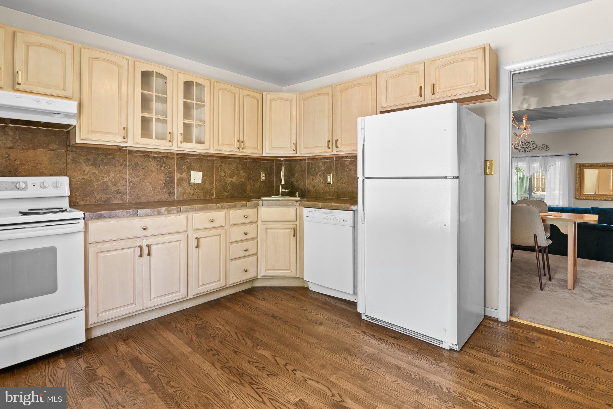 DONCASTER VILLAGE - Residential