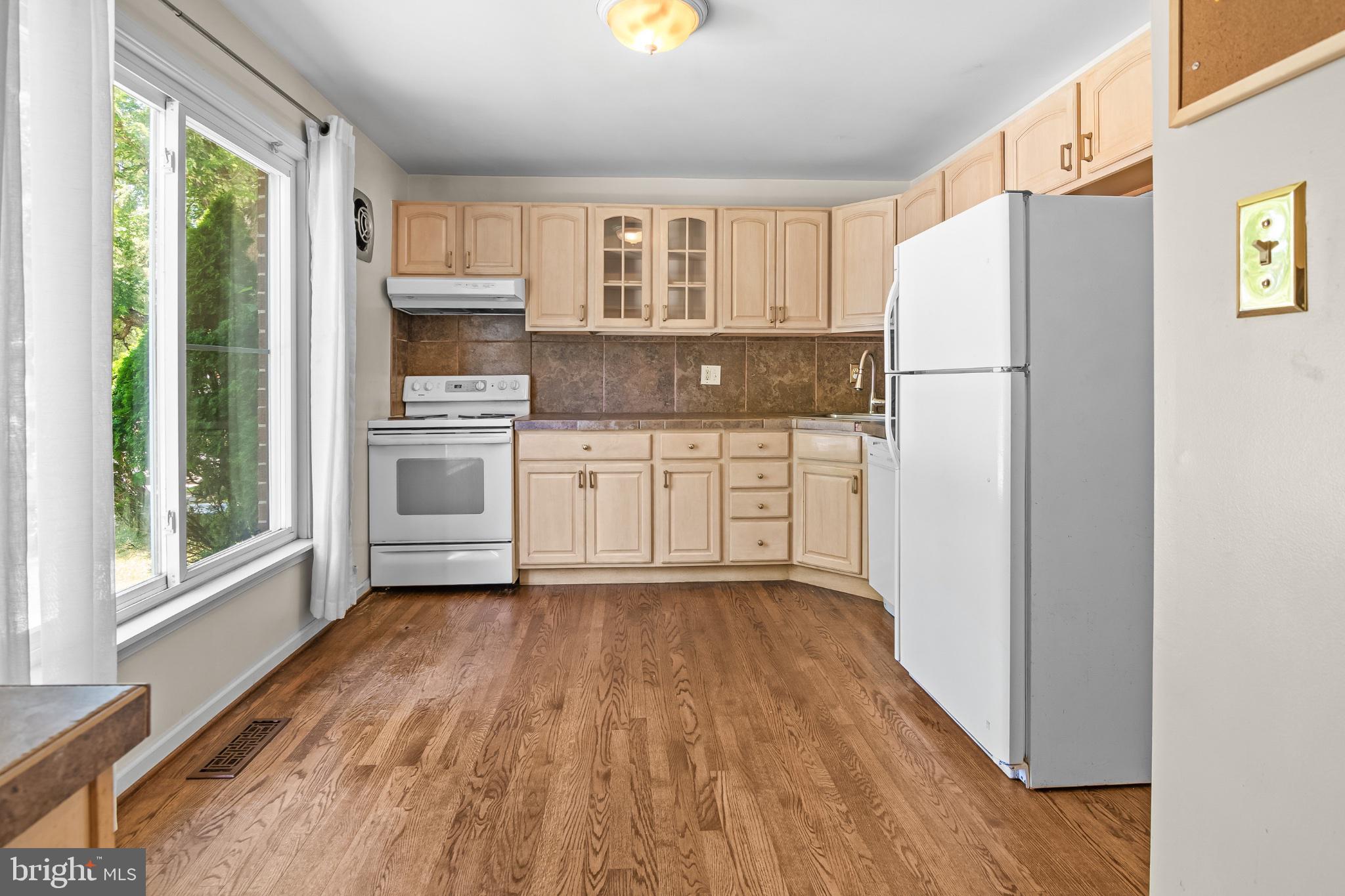 DONCASTER VILLAGE - Residential
