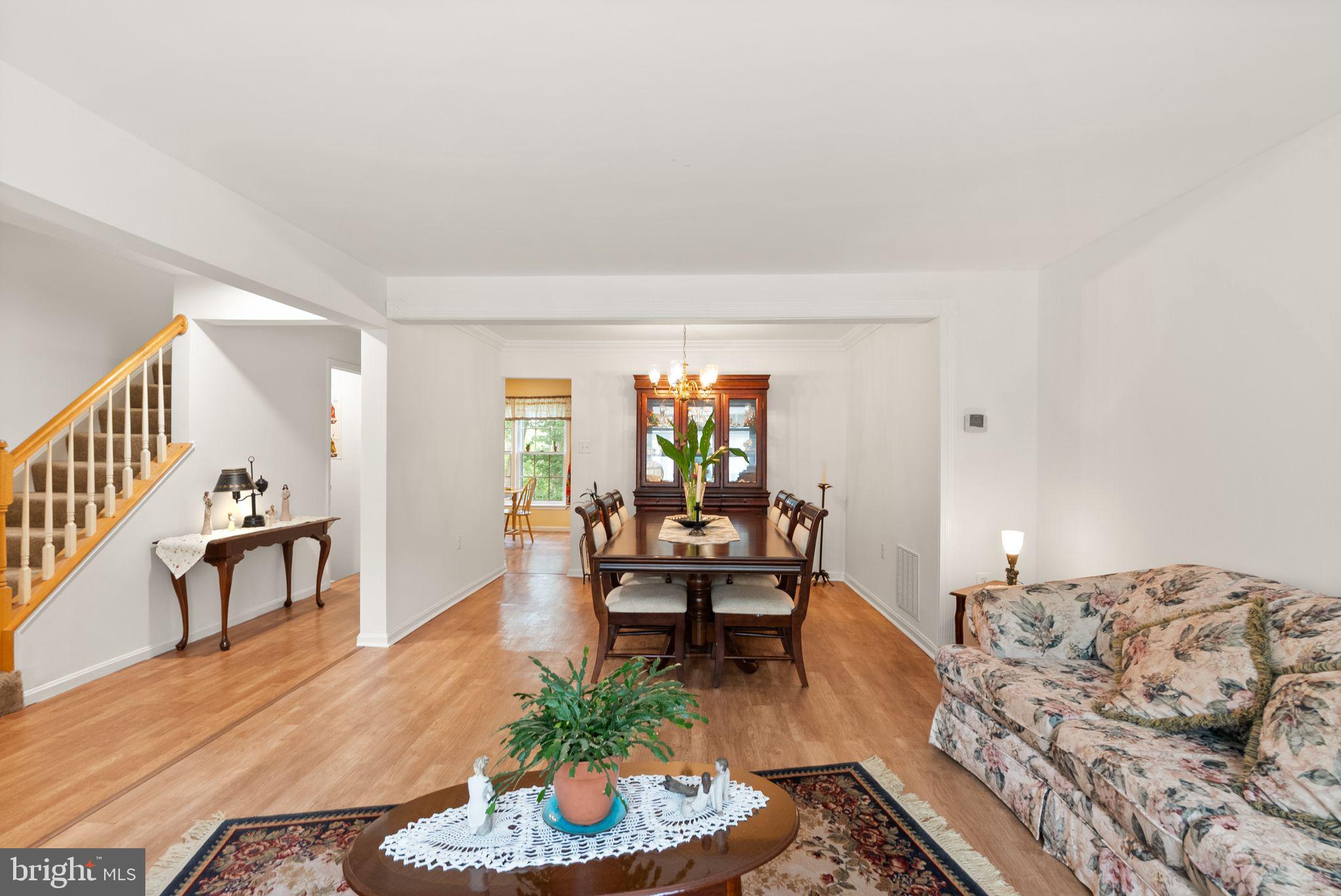 CROWNLEIGH - Residential