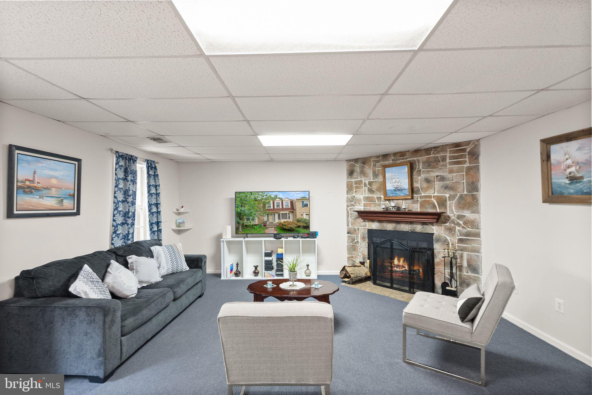 CROWNLEIGH - Residential