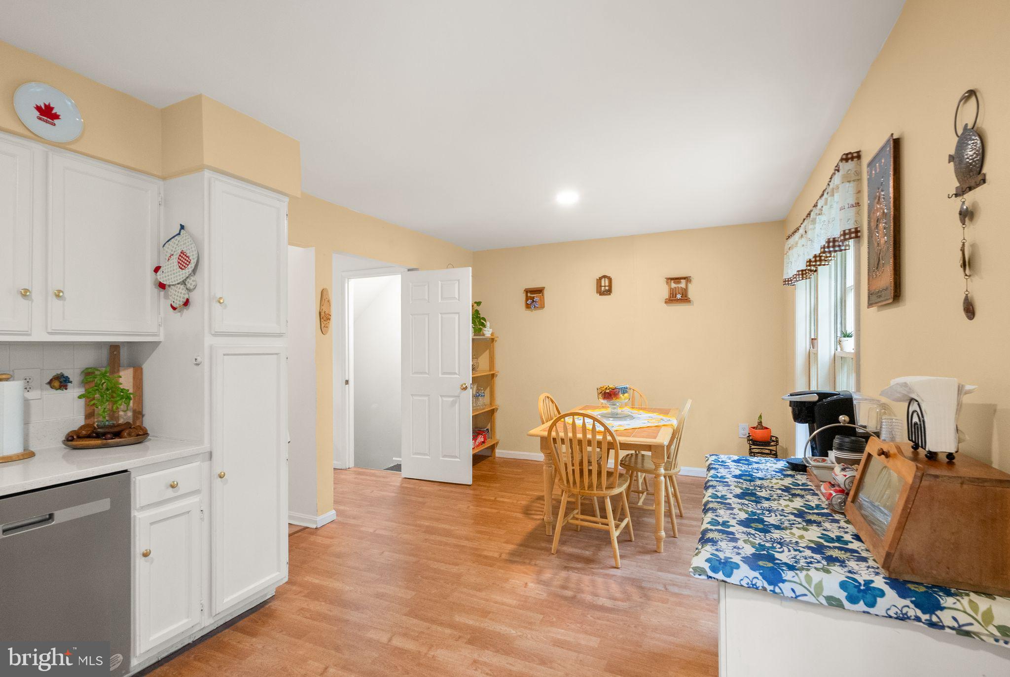CROWNLEIGH - Residential