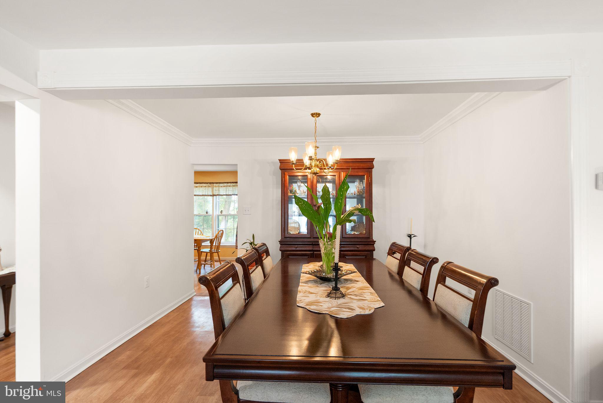 CROWNLEIGH - Residential