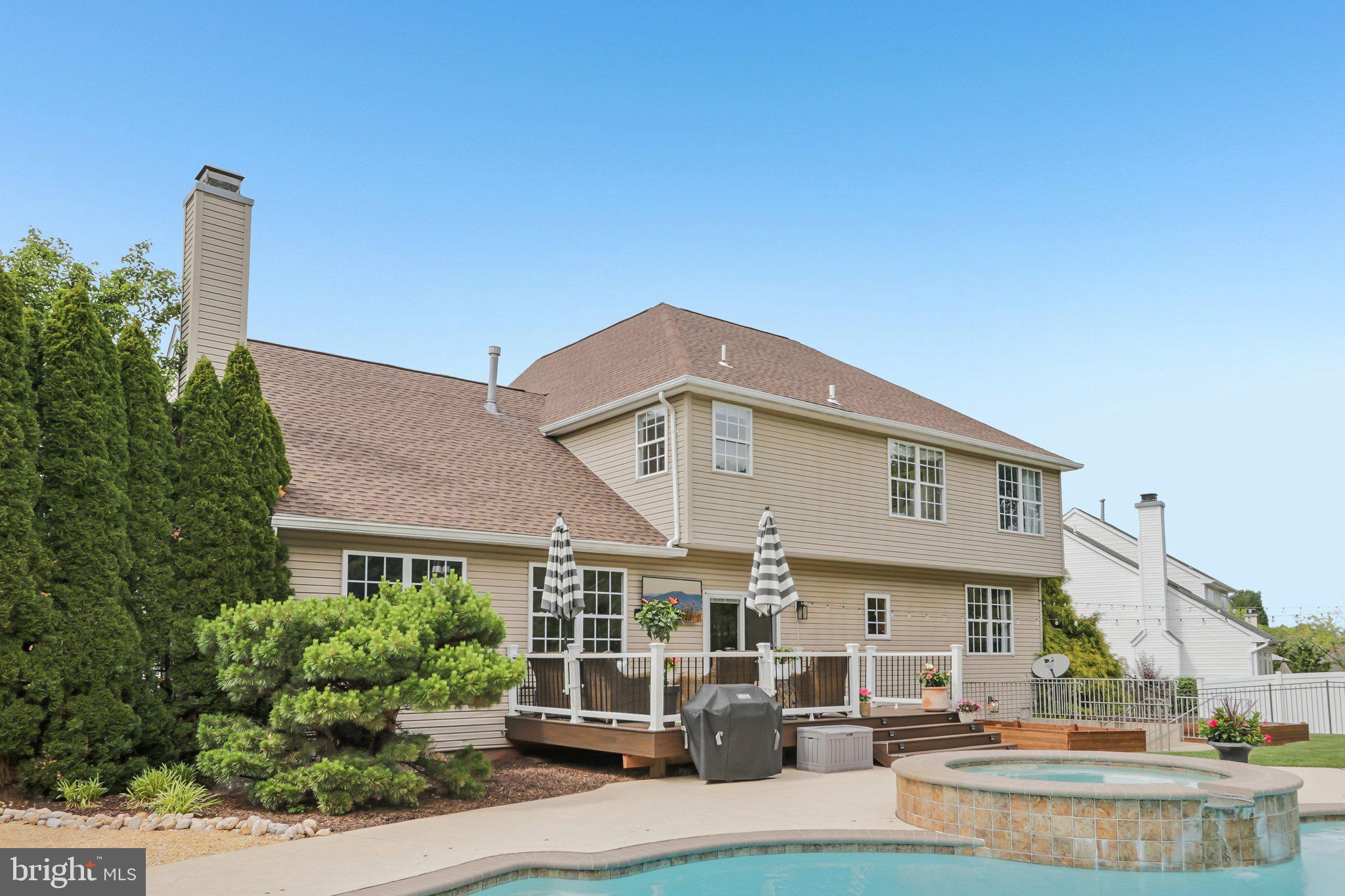 WINDY CREEK - Residential