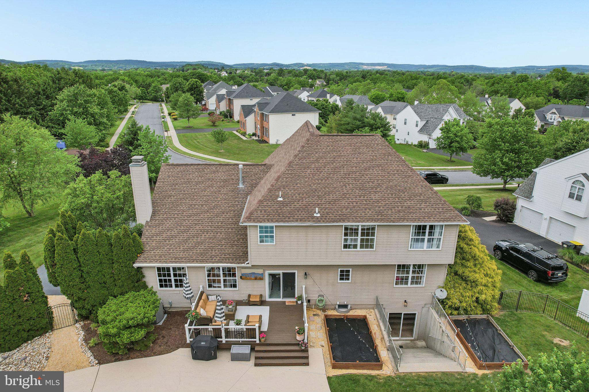 WINDY CREEK - Residential