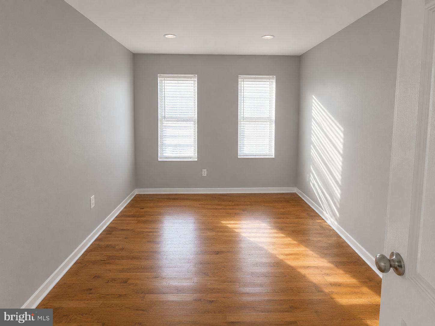 BARCLAY - GREENMOUNT - Residential