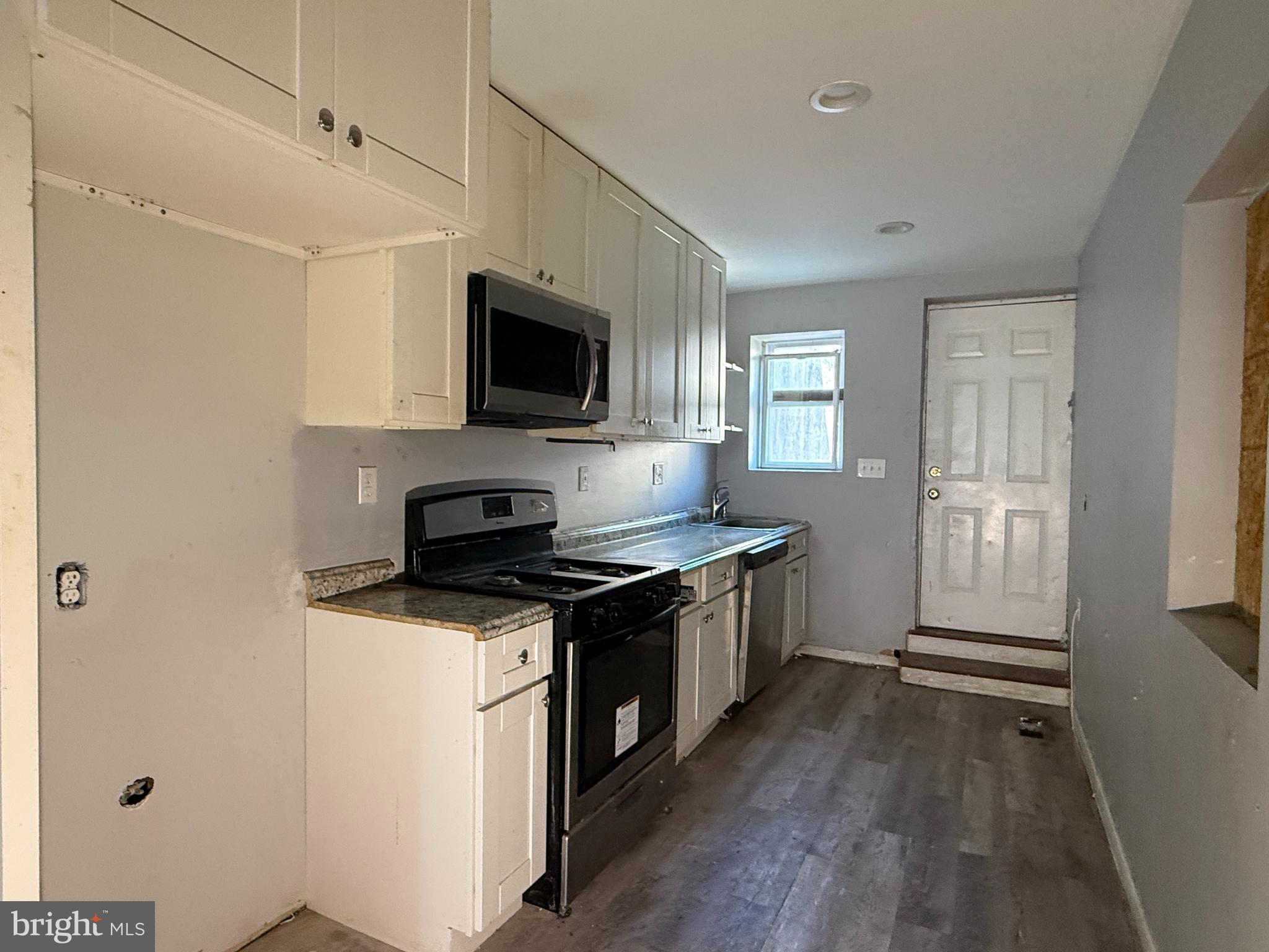 BARCLAY - GREENMOUNT - Residential
