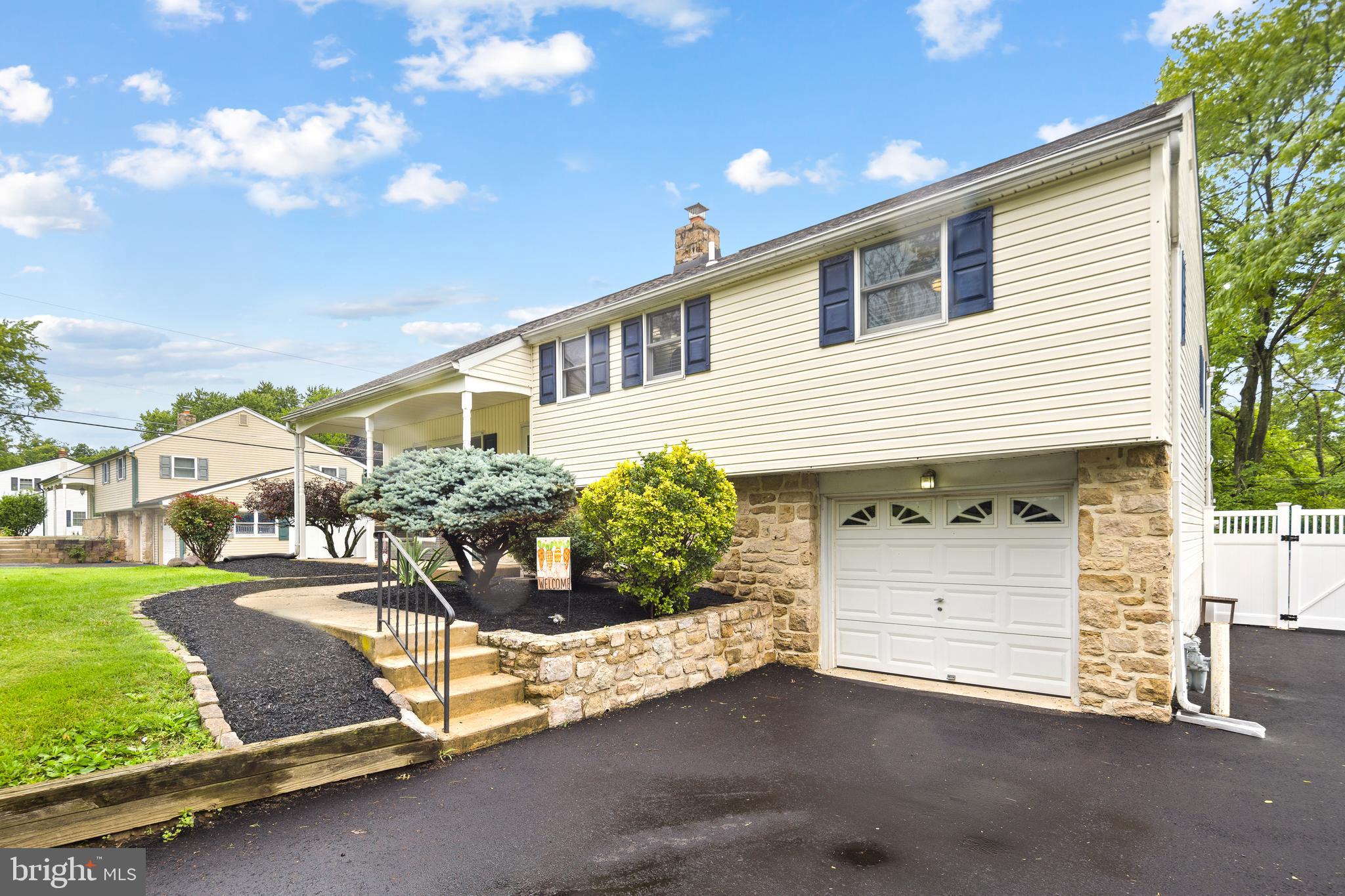 MERRYBROOK - Residential
