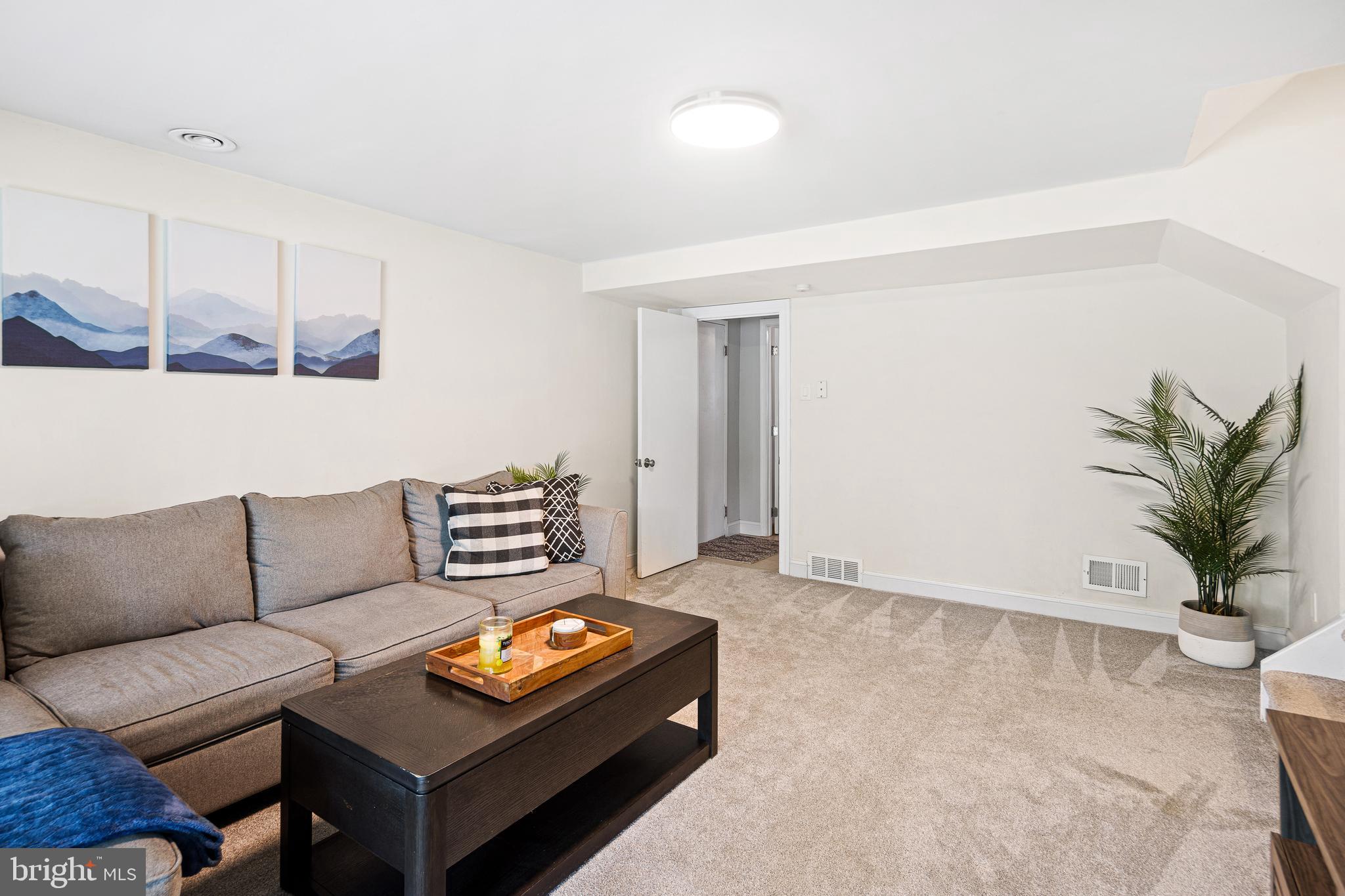 MERRYBROOK - Residential