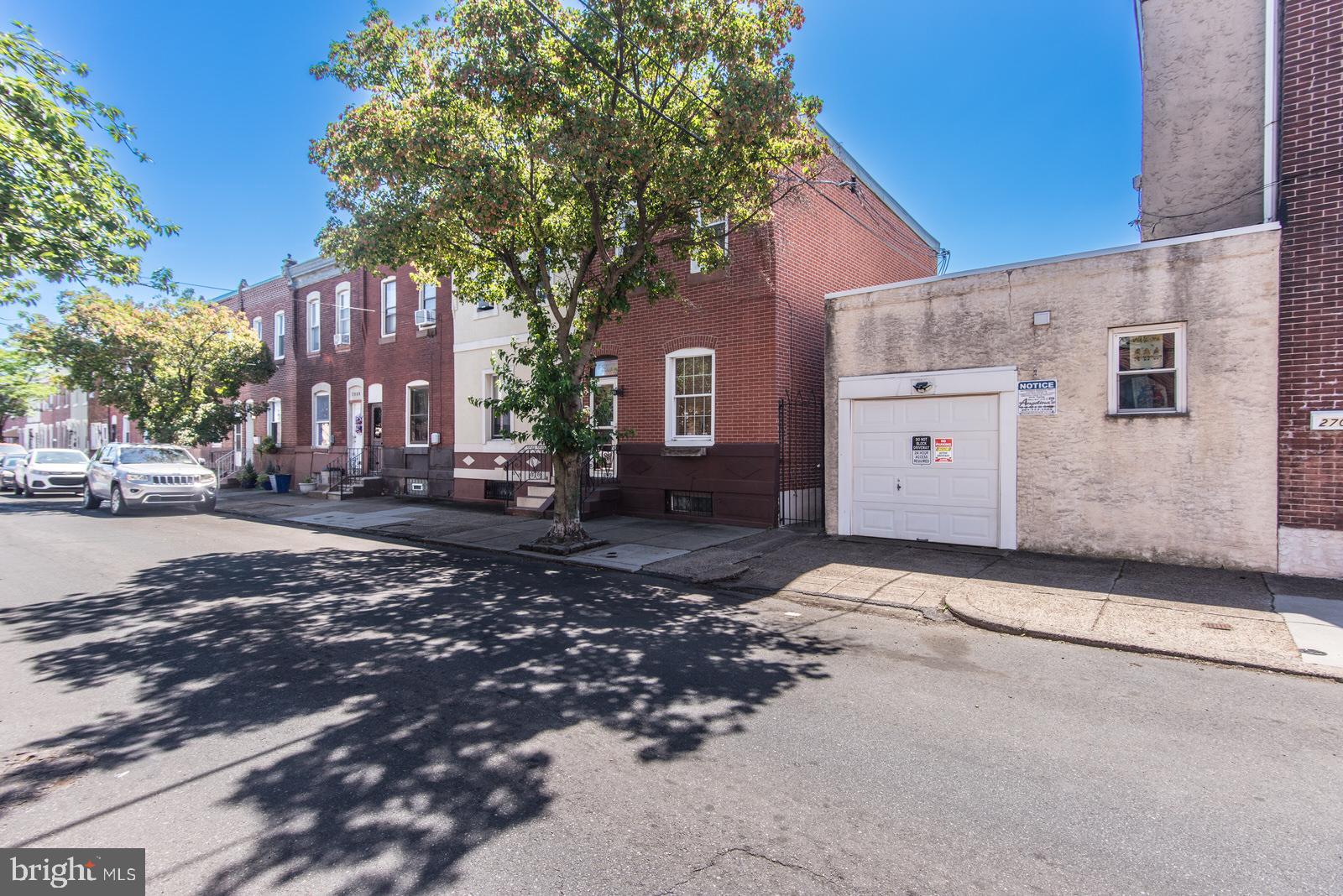 PORT RICHMOND - Residential