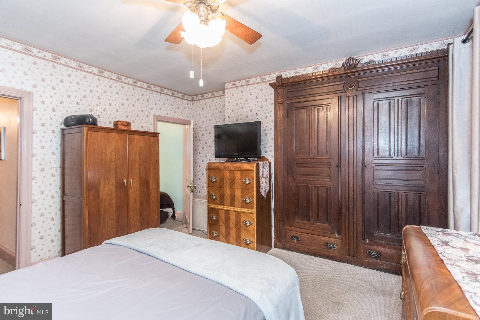 PORT RICHMOND - Residential