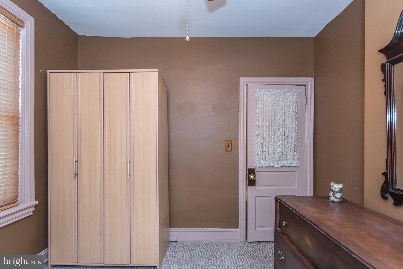 PORT RICHMOND - Residential