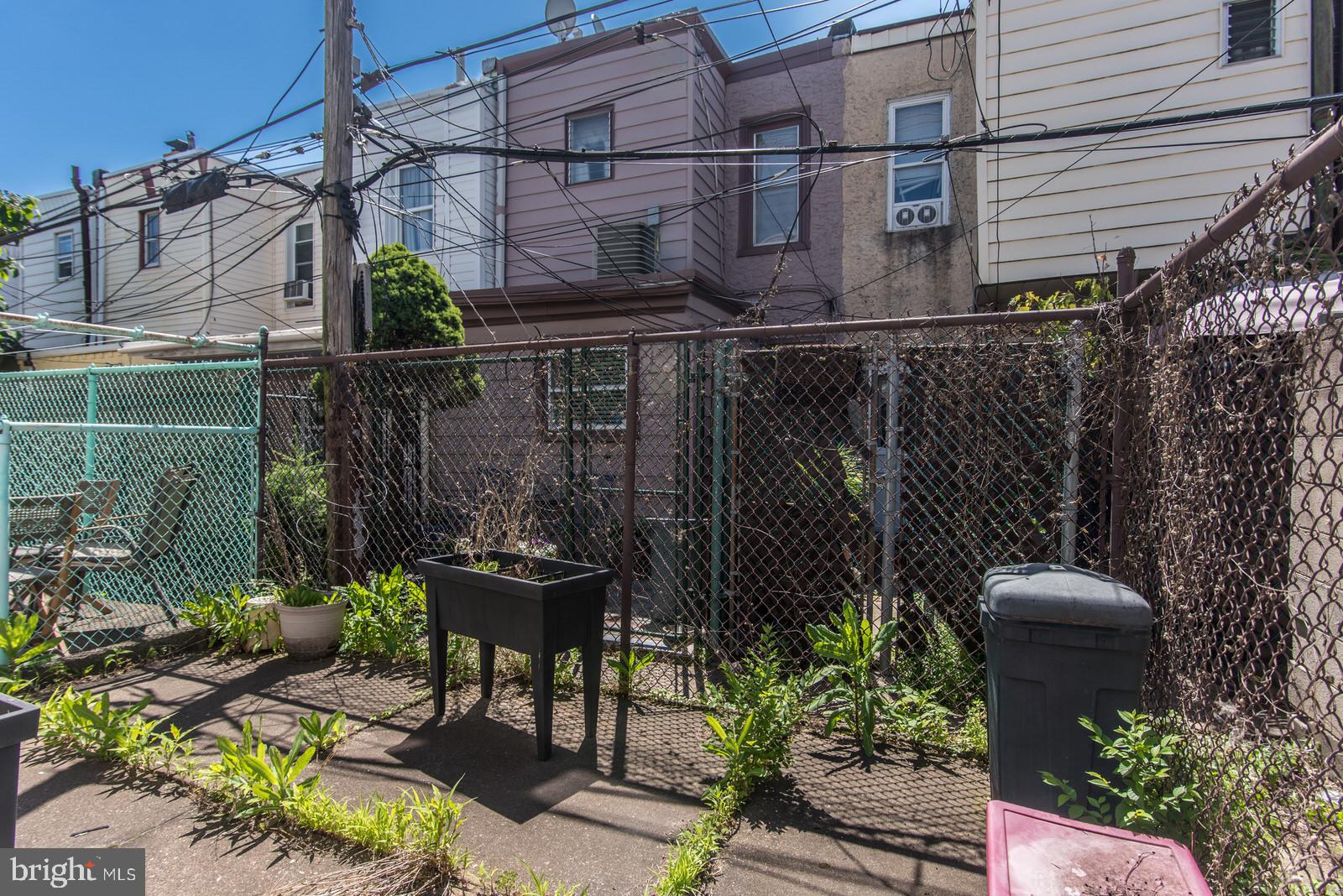 PORT RICHMOND - Residential