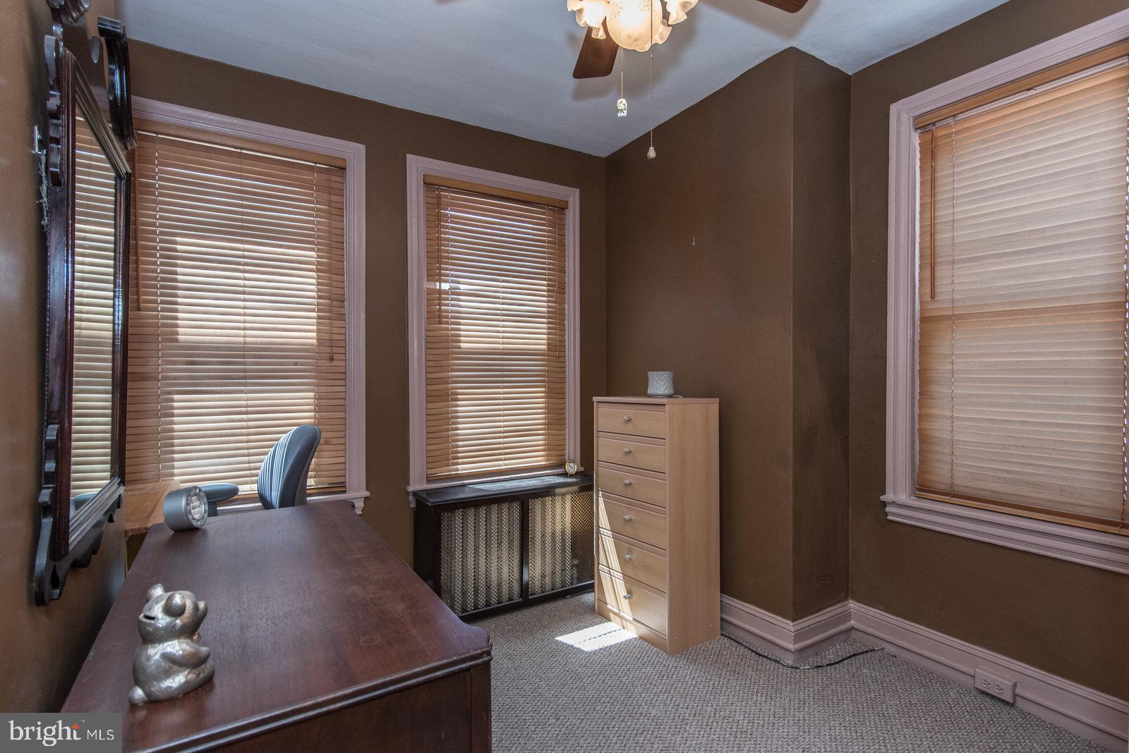 PORT RICHMOND - Residential