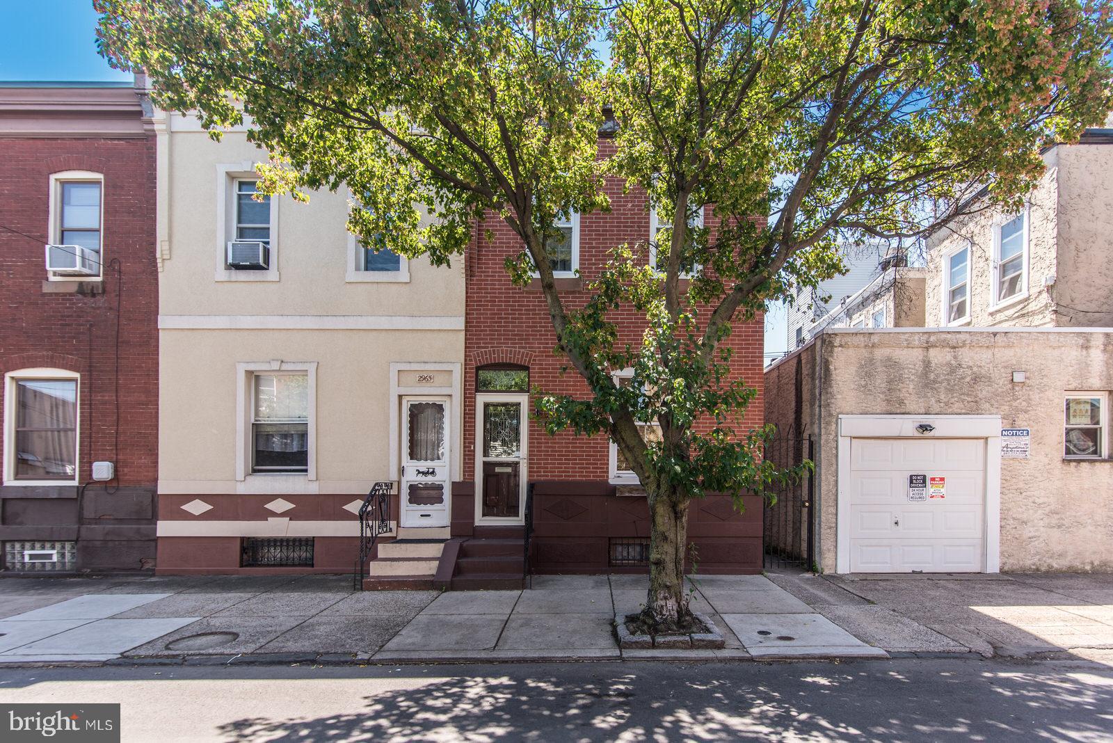 PORT RICHMOND - Residential
