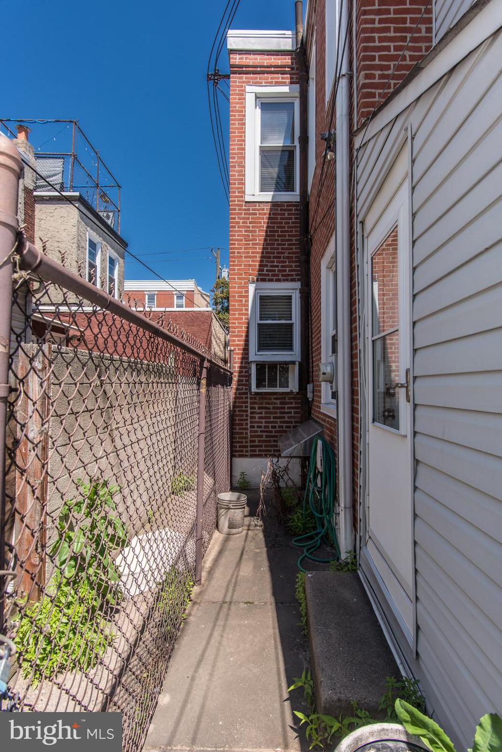 PORT RICHMOND - Residential