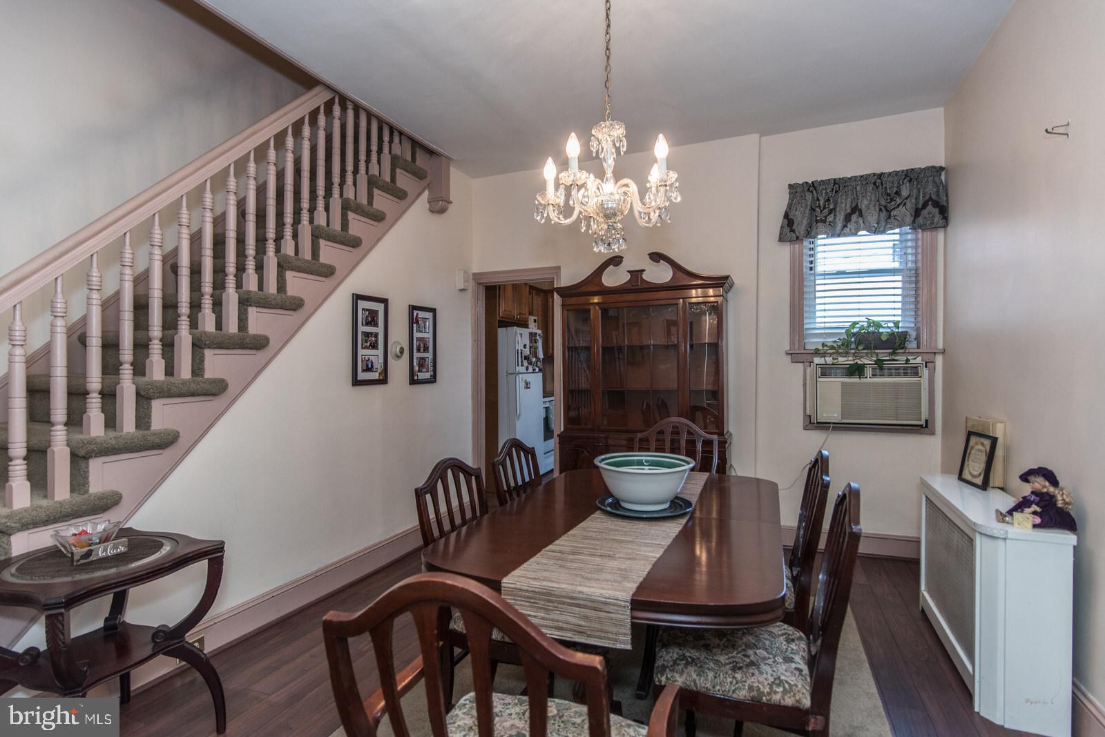 PORT RICHMOND - Residential
