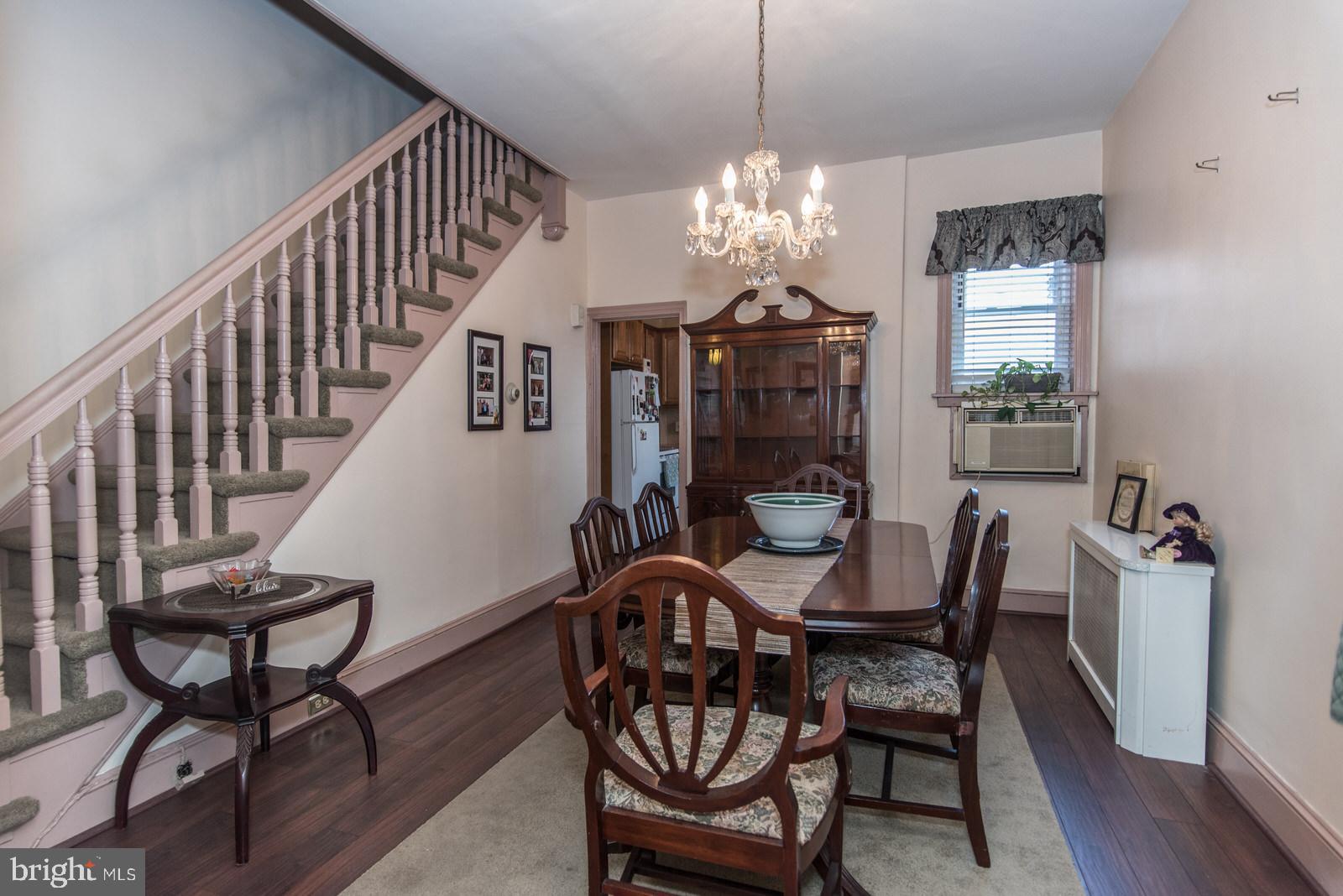 PORT RICHMOND - Residential