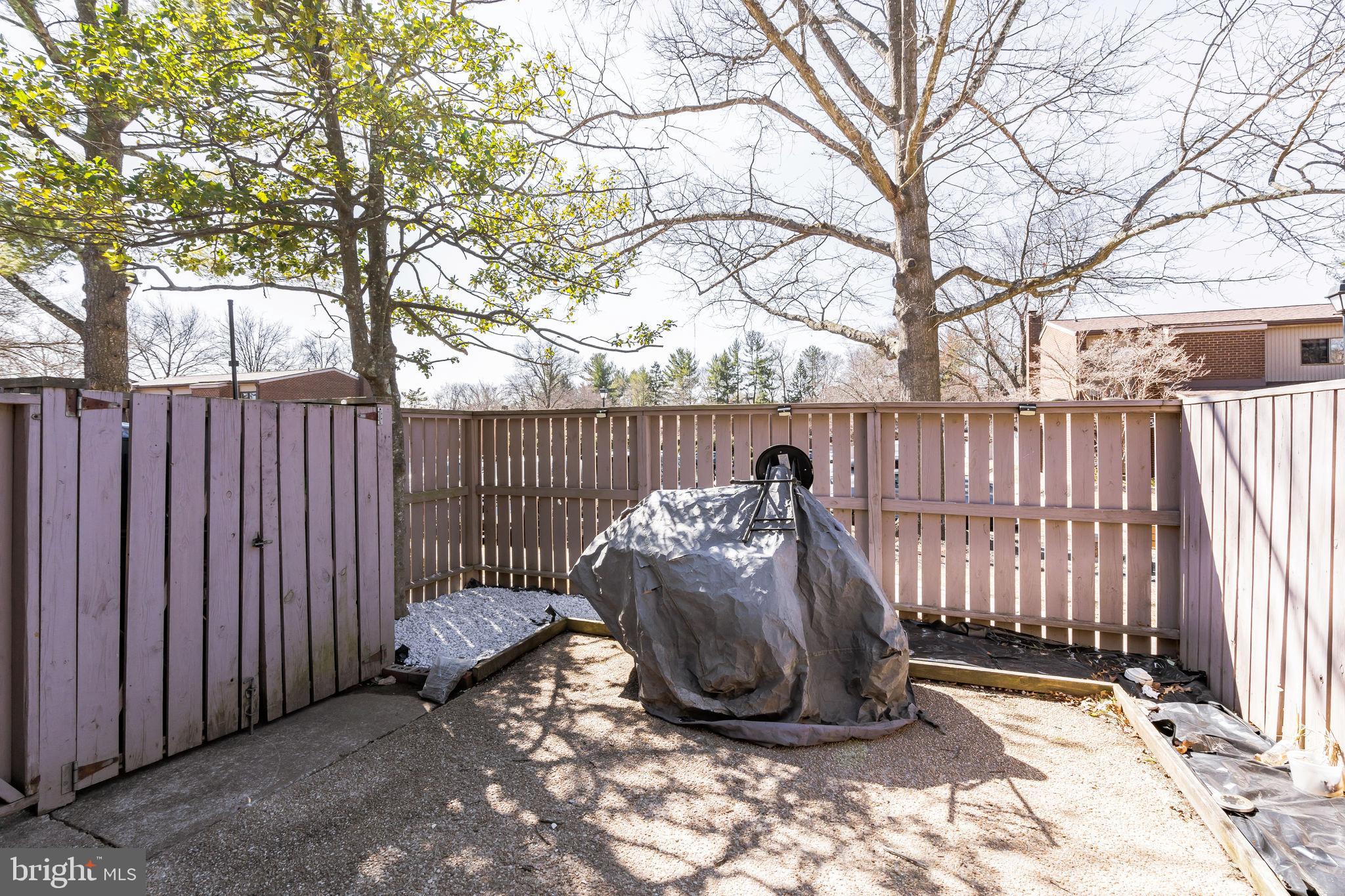 ANNEN WOODS - Residential