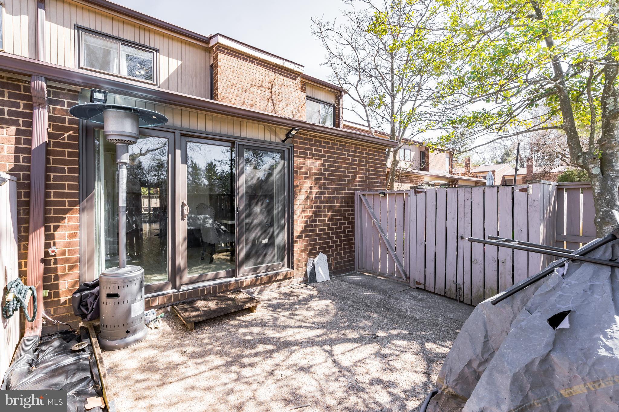 ANNEN WOODS - Residential