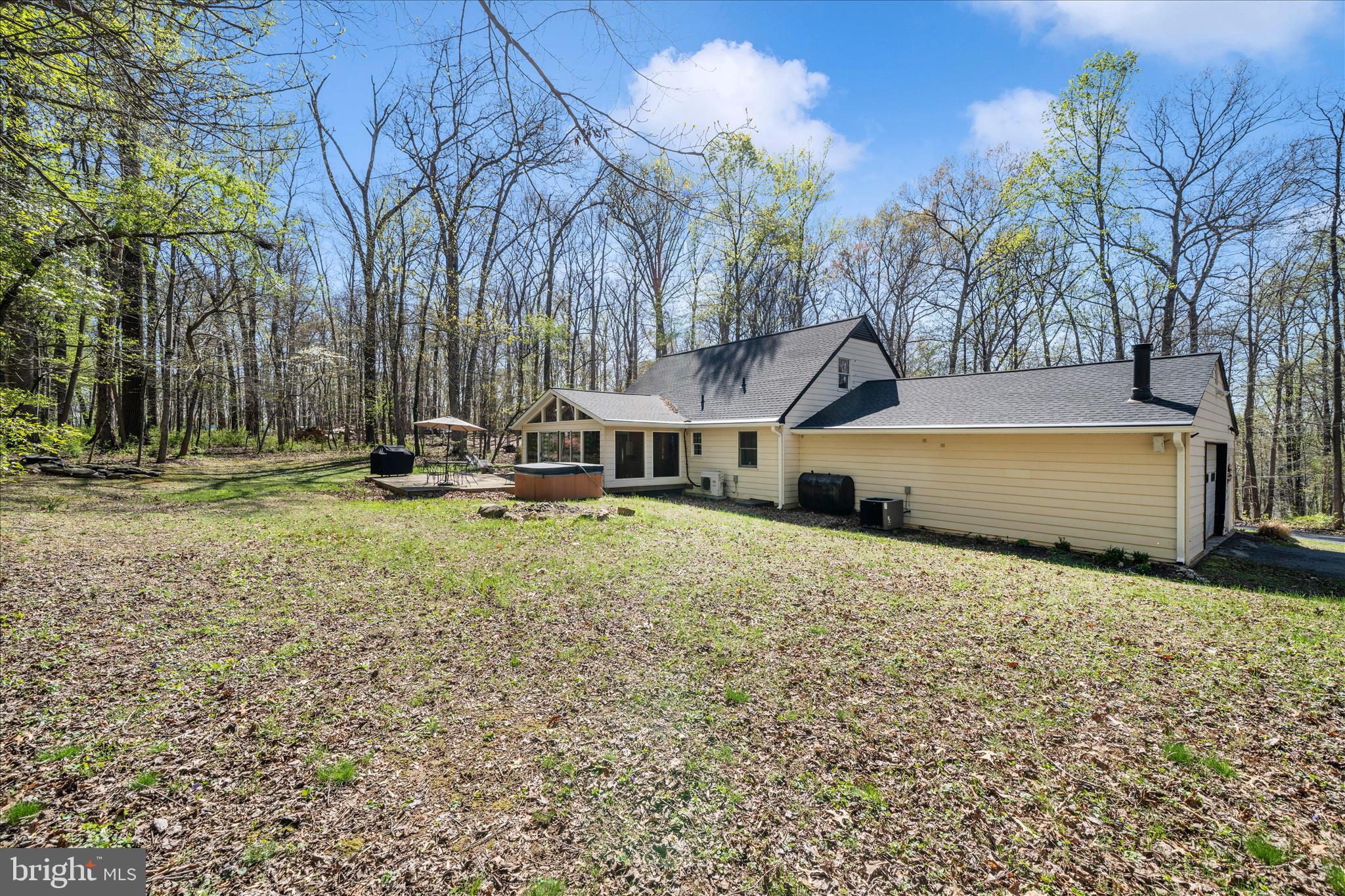 PT ROCKVILLE OUT RES. 3 - Residential