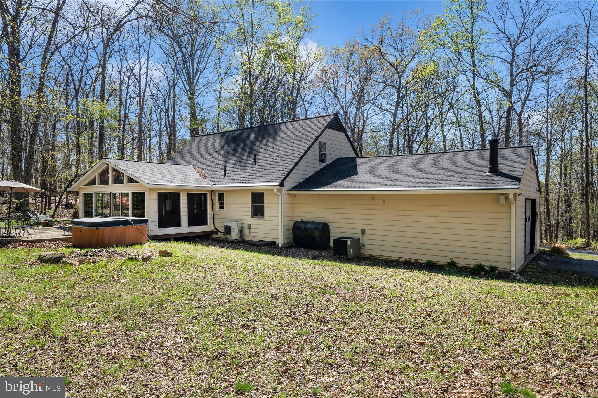 PT ROCKVILLE OUT RES. 3 - Residential
