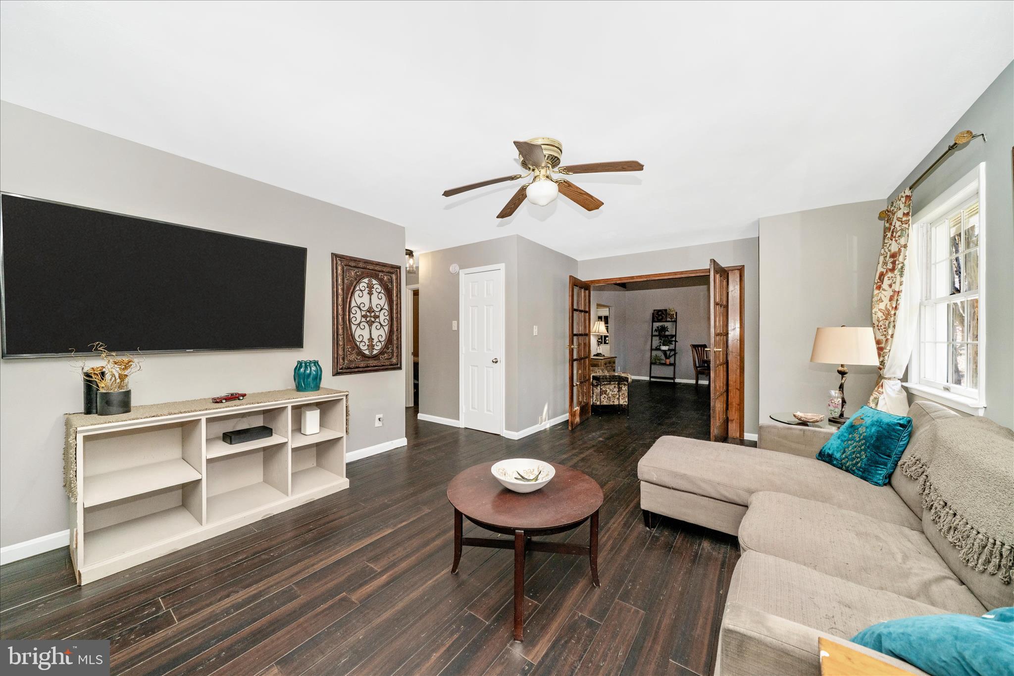 PT ROCKVILLE OUT RES. 3 - Residential
