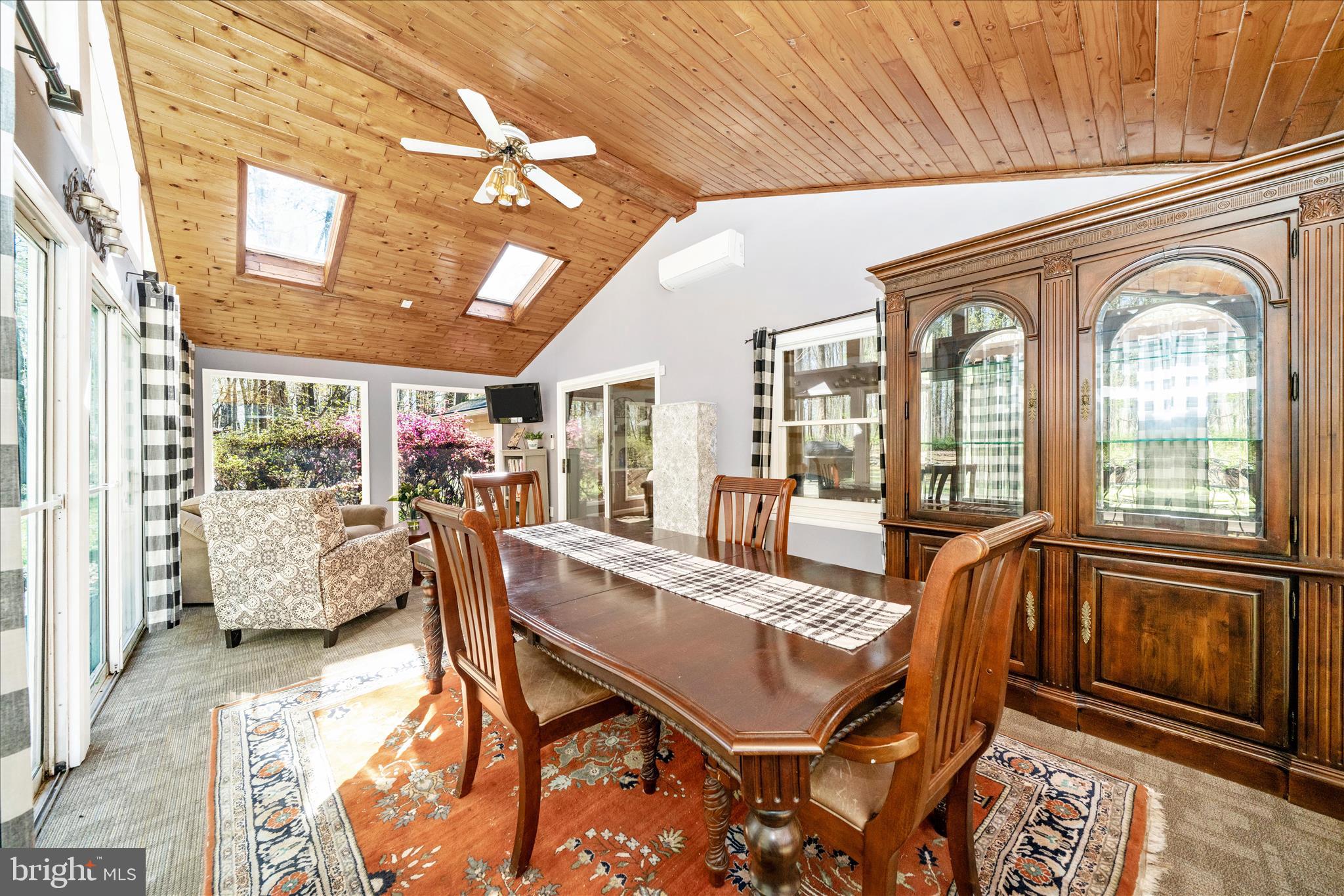 PT ROCKVILLE OUT RES. 3 - Residential