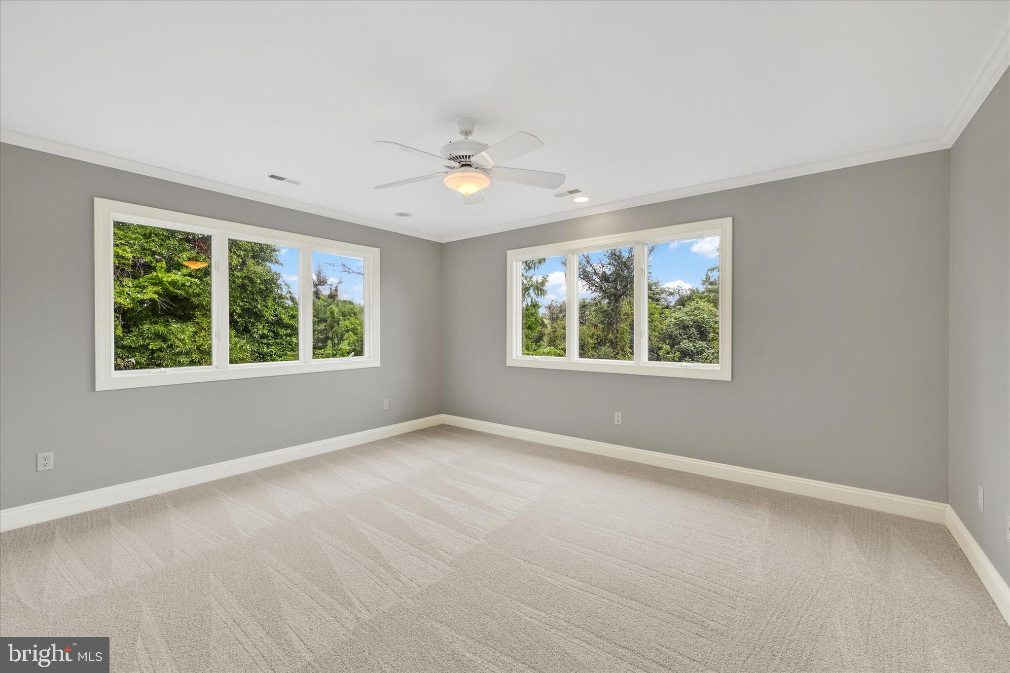 BLENHEIM FARM - Residential