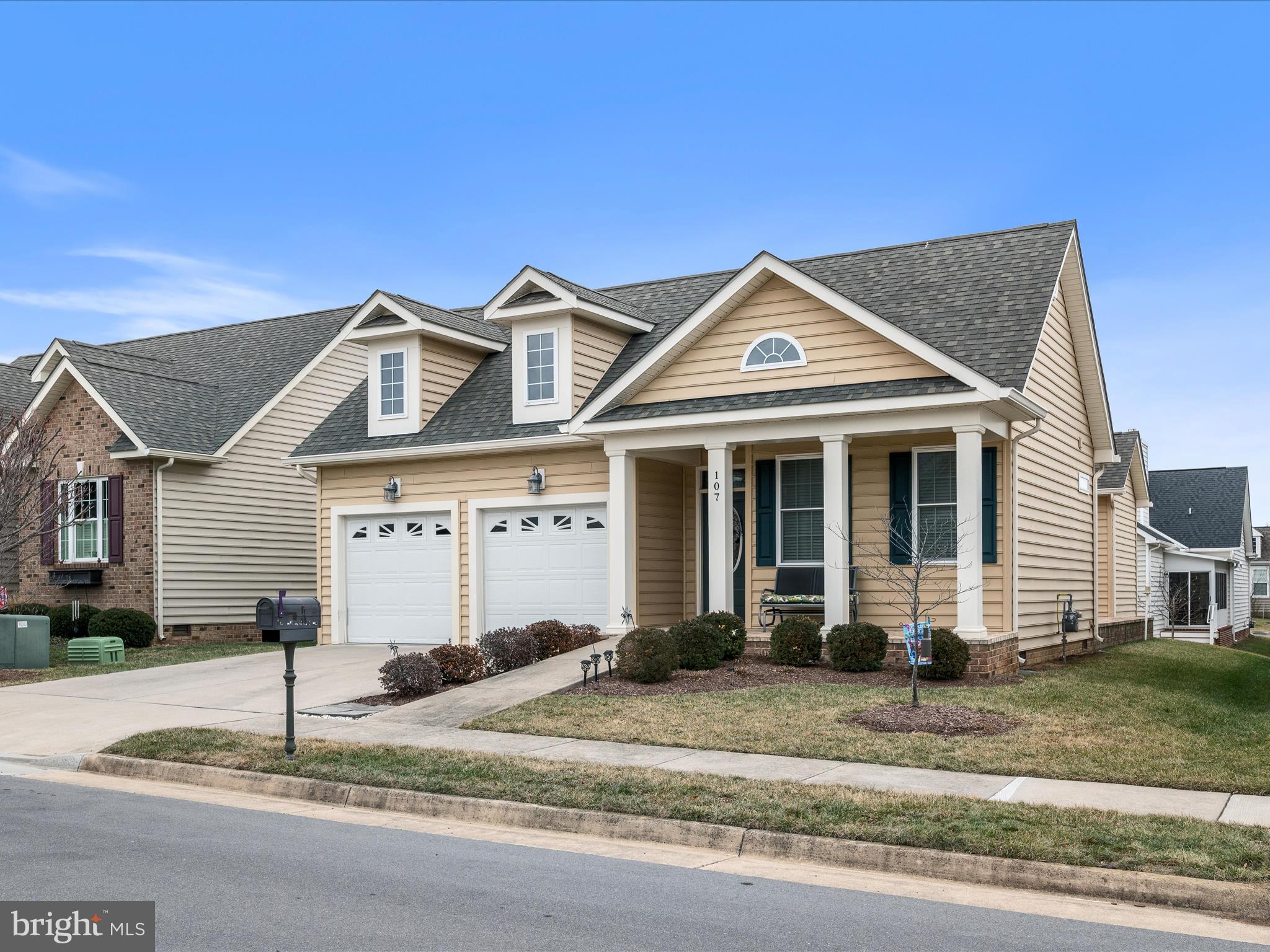 CEDAR MEADOWS - Residential